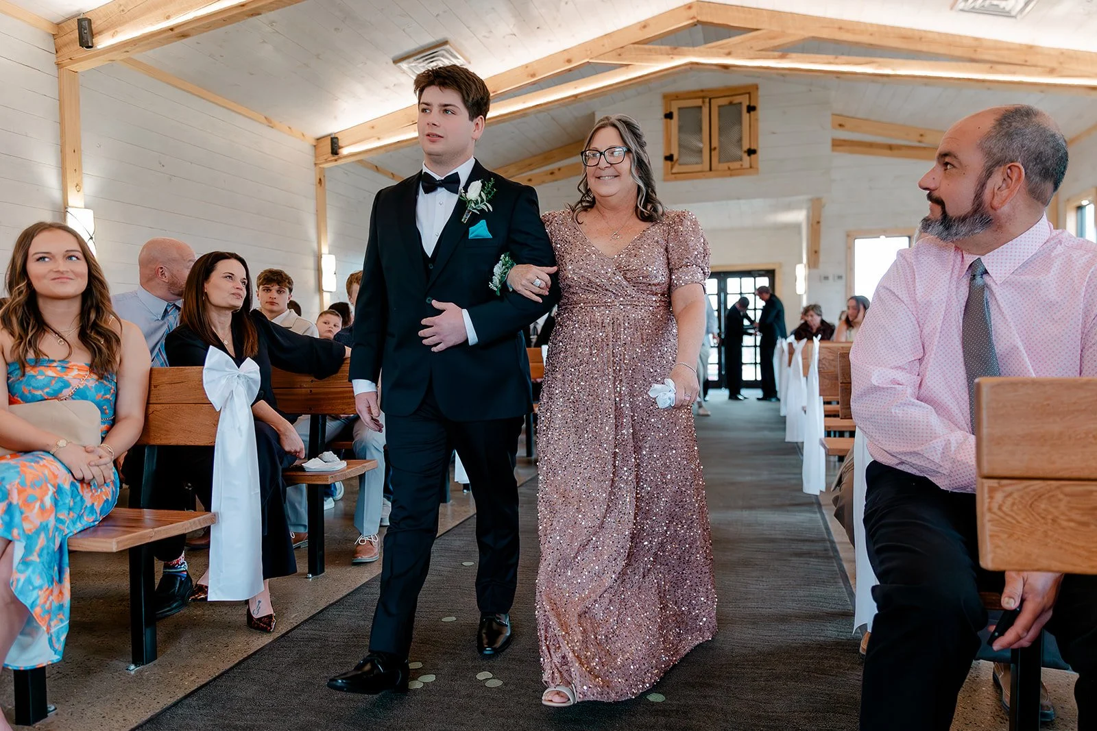 sydney + sam_s sneak peaks-19.jpg