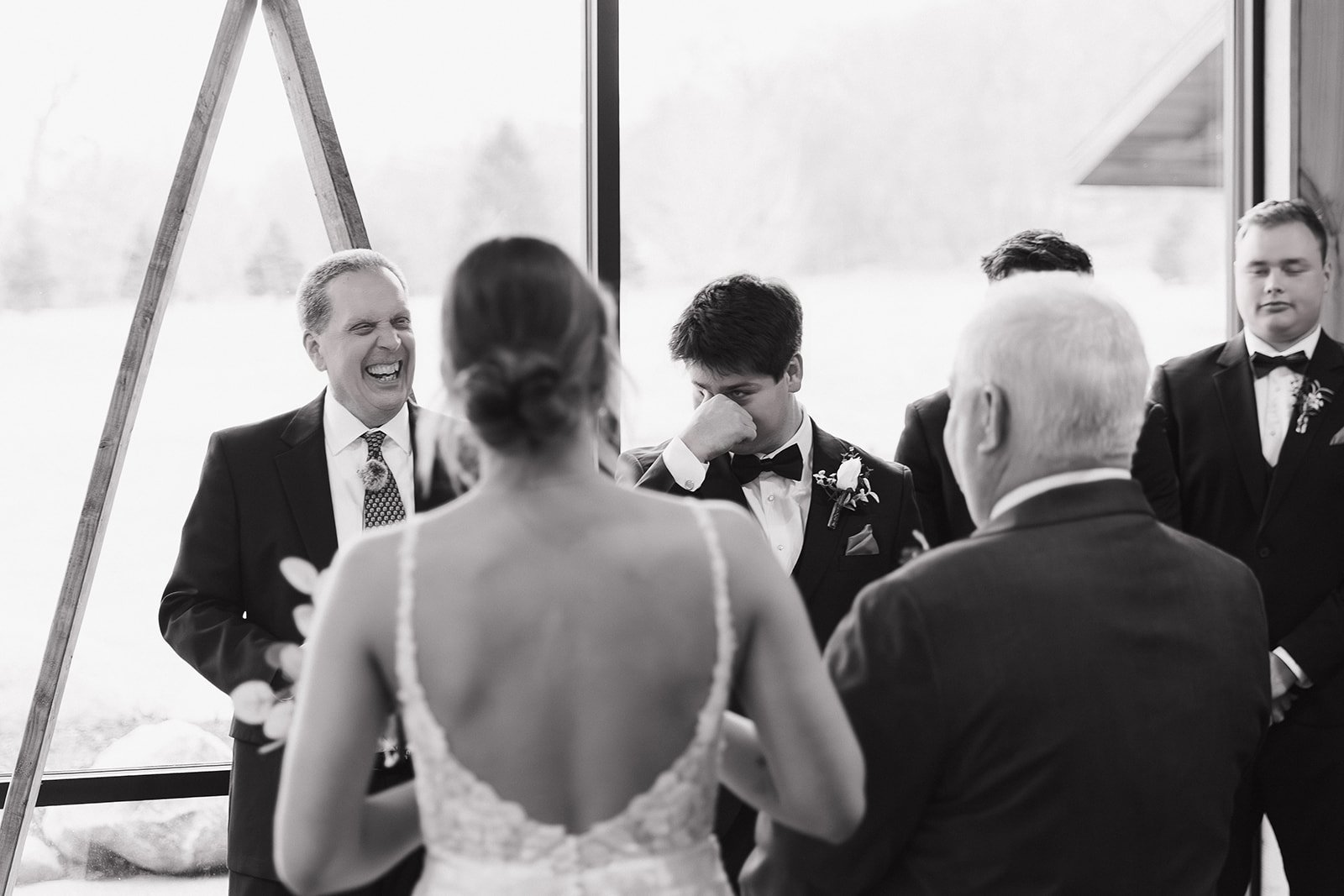 sydney + sam_s sneak peaks-23.jpg
