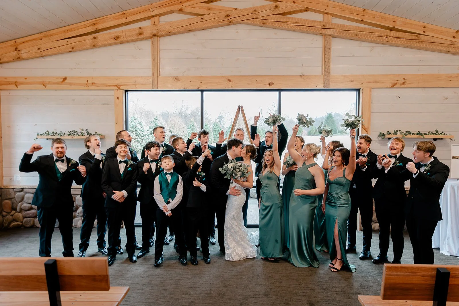 sydney + sam_s sneak peaks-35.jpg