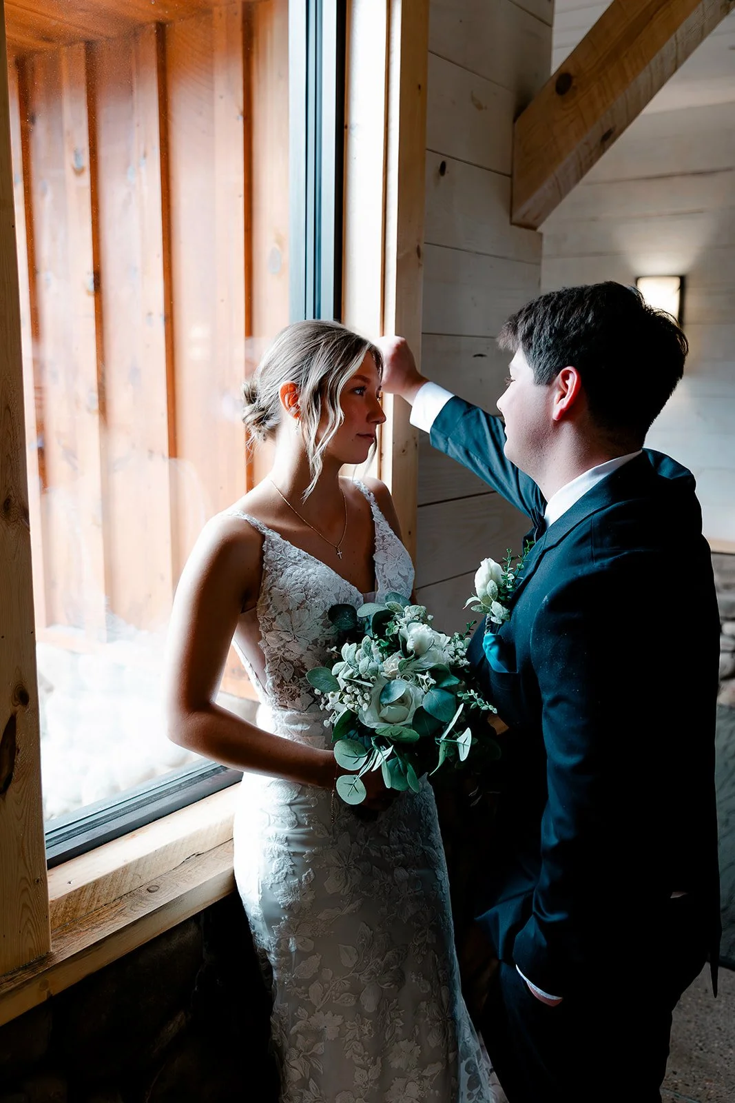 sydney + sam_s sneak peaks-36.jpg