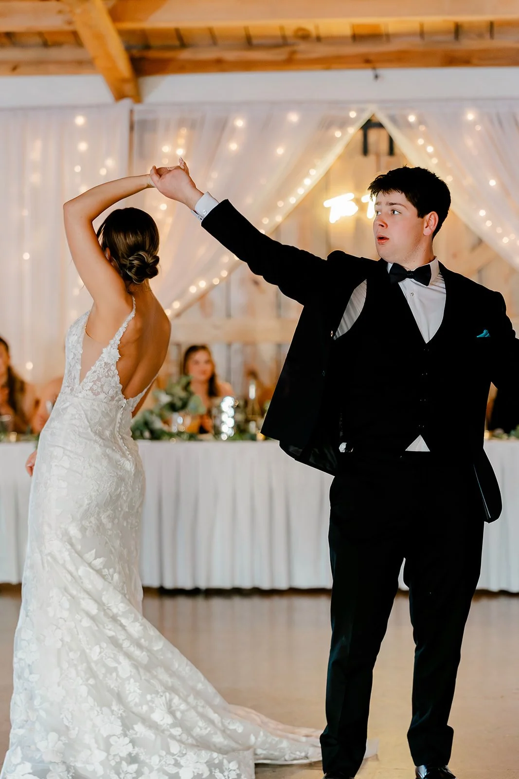 sydney + sam_s sneak peaks-56.jpg