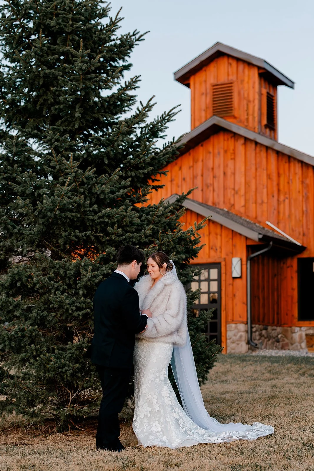 sydney + sam_s sneak peaks-65.jpg