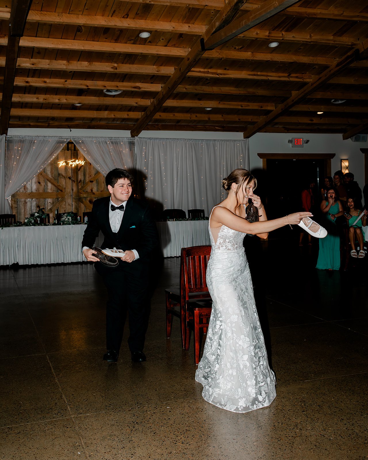 sydney + sam_s sneak peaks-72.jpg