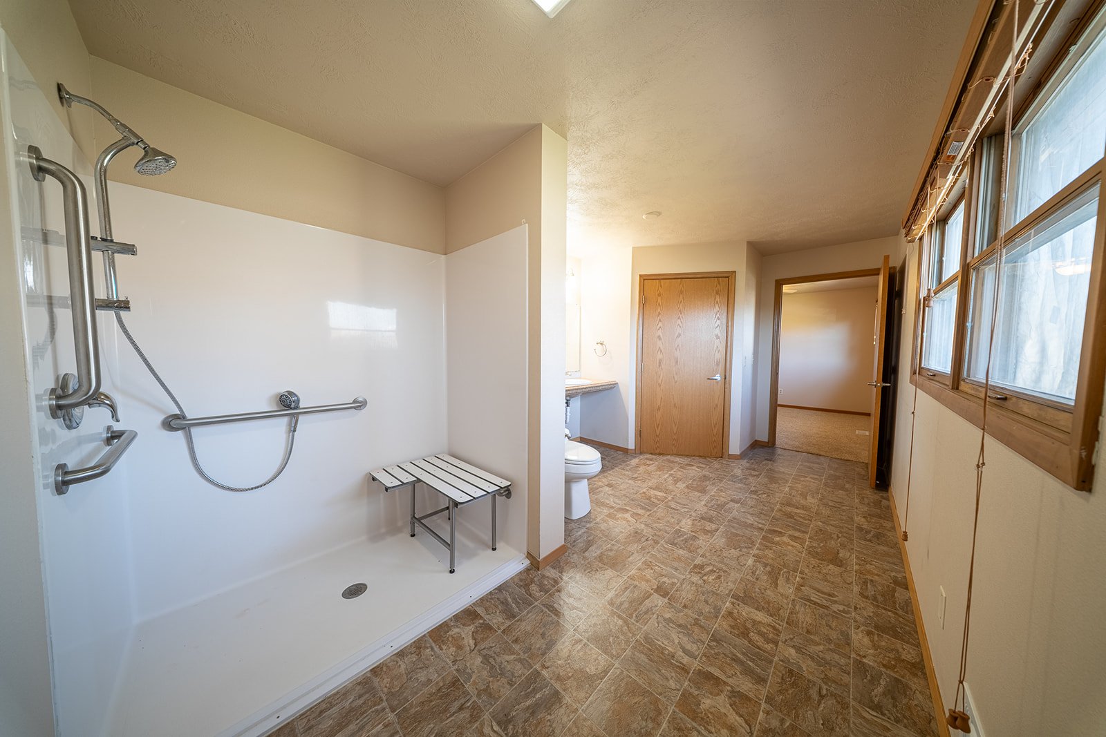 2405 w 28th street-6.jpg