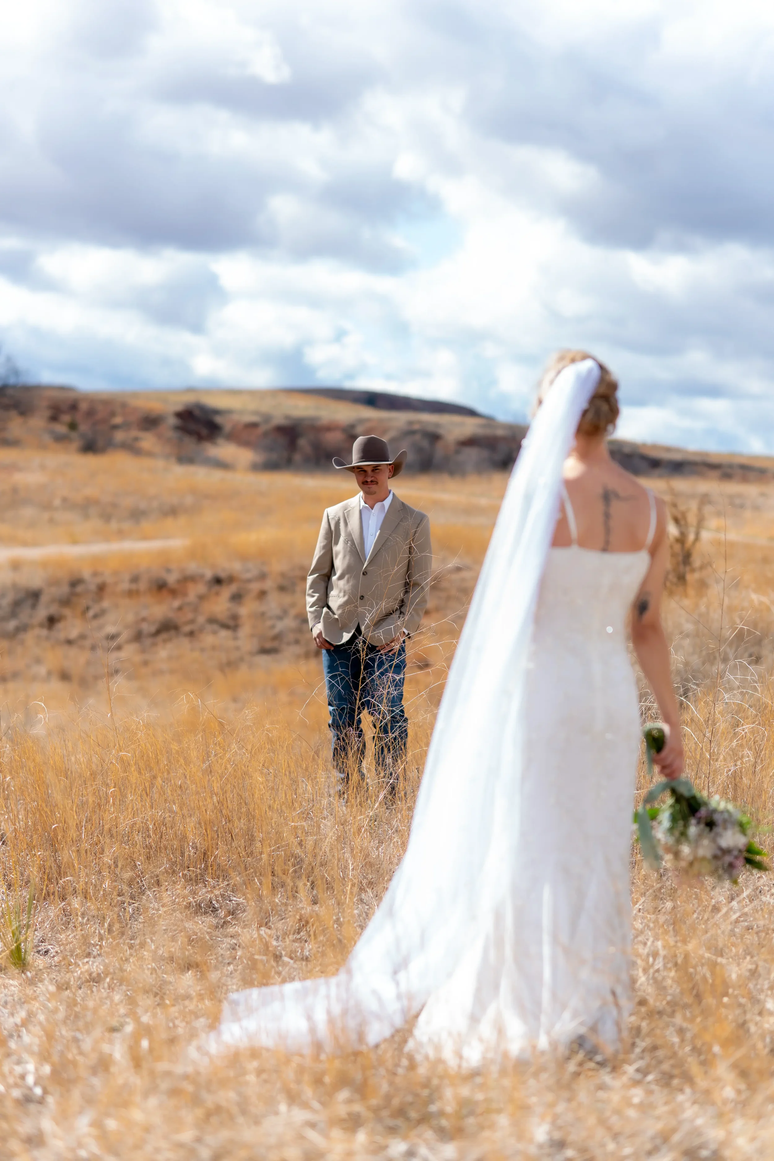black-hills-wedding-elopment-photographer-bride-portrait-natural-light-214.webp