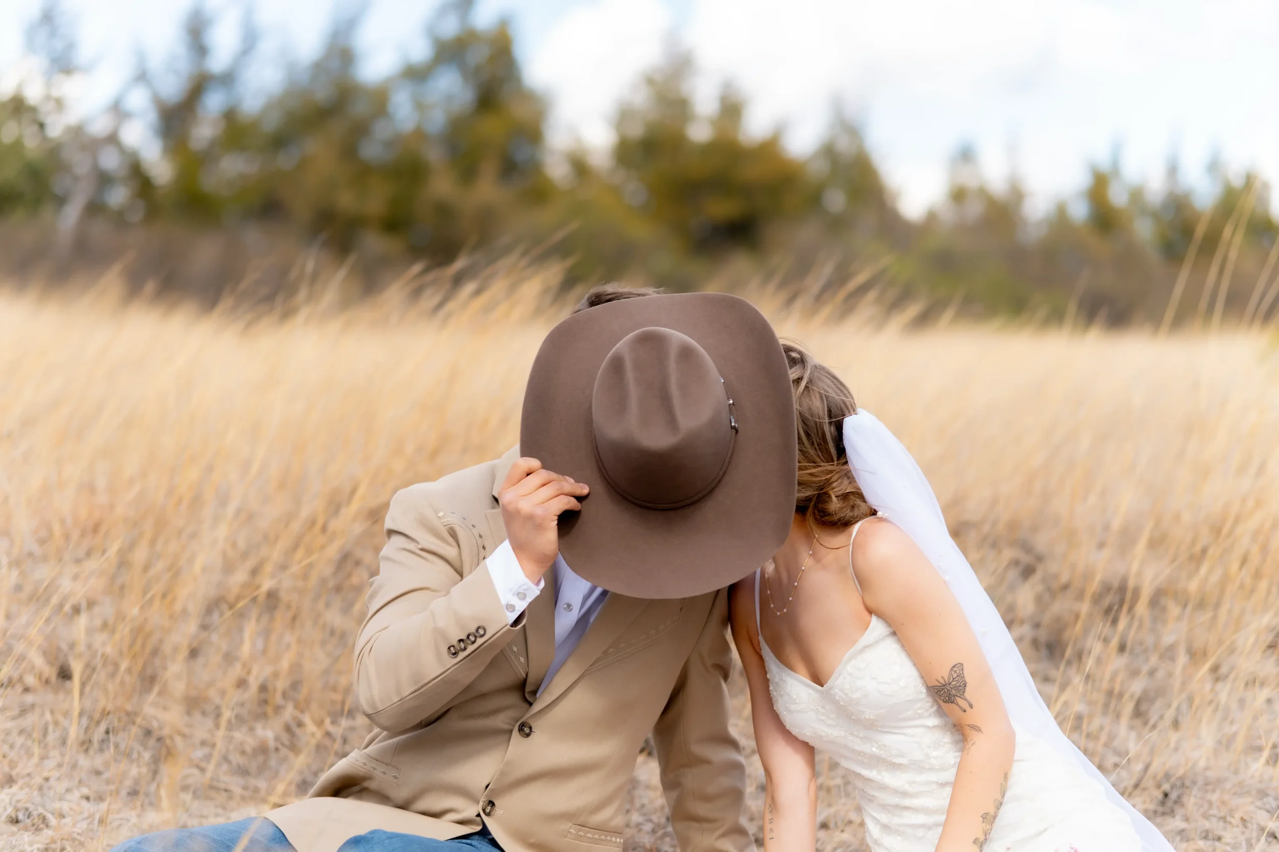 black-hills-wedding-elopment-photographer-bride-portrait-natural-light-202.webp