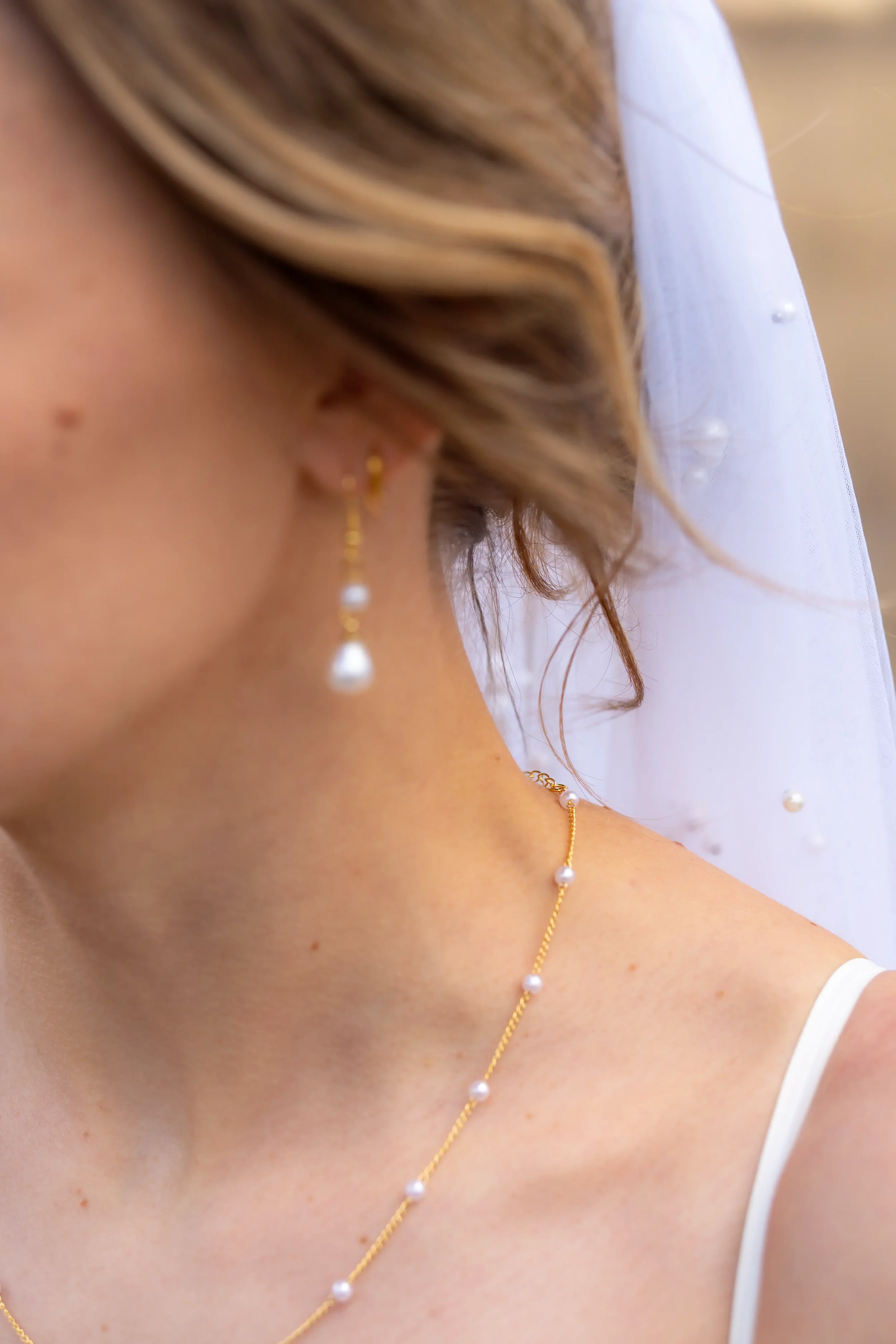 black-hills-wedding-elopment-photographer-bride-portrait-natural-light-192.webp