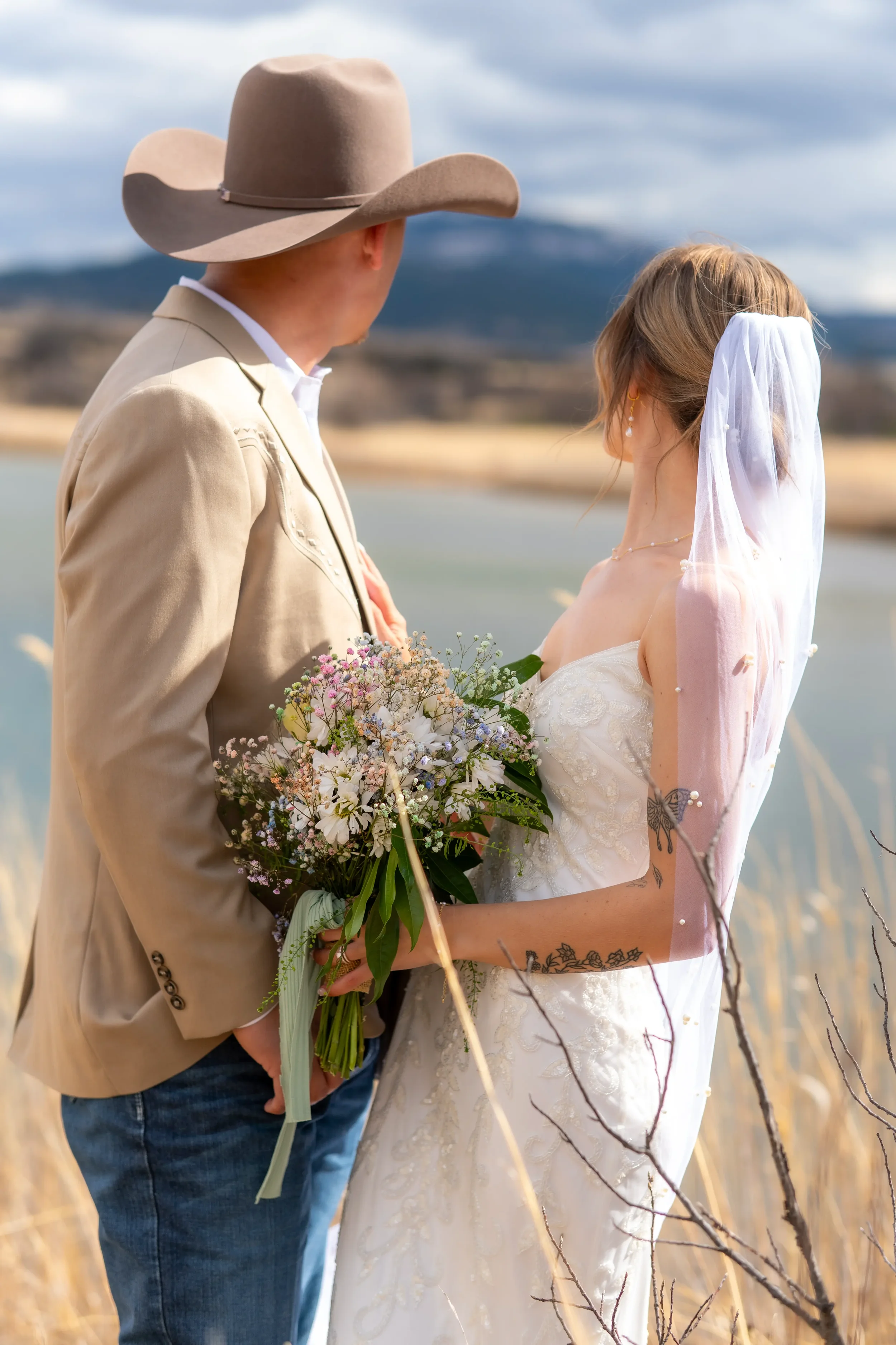 black-hills-wedding-elopment-photographer-bride-portrait-natural-light-248.webp