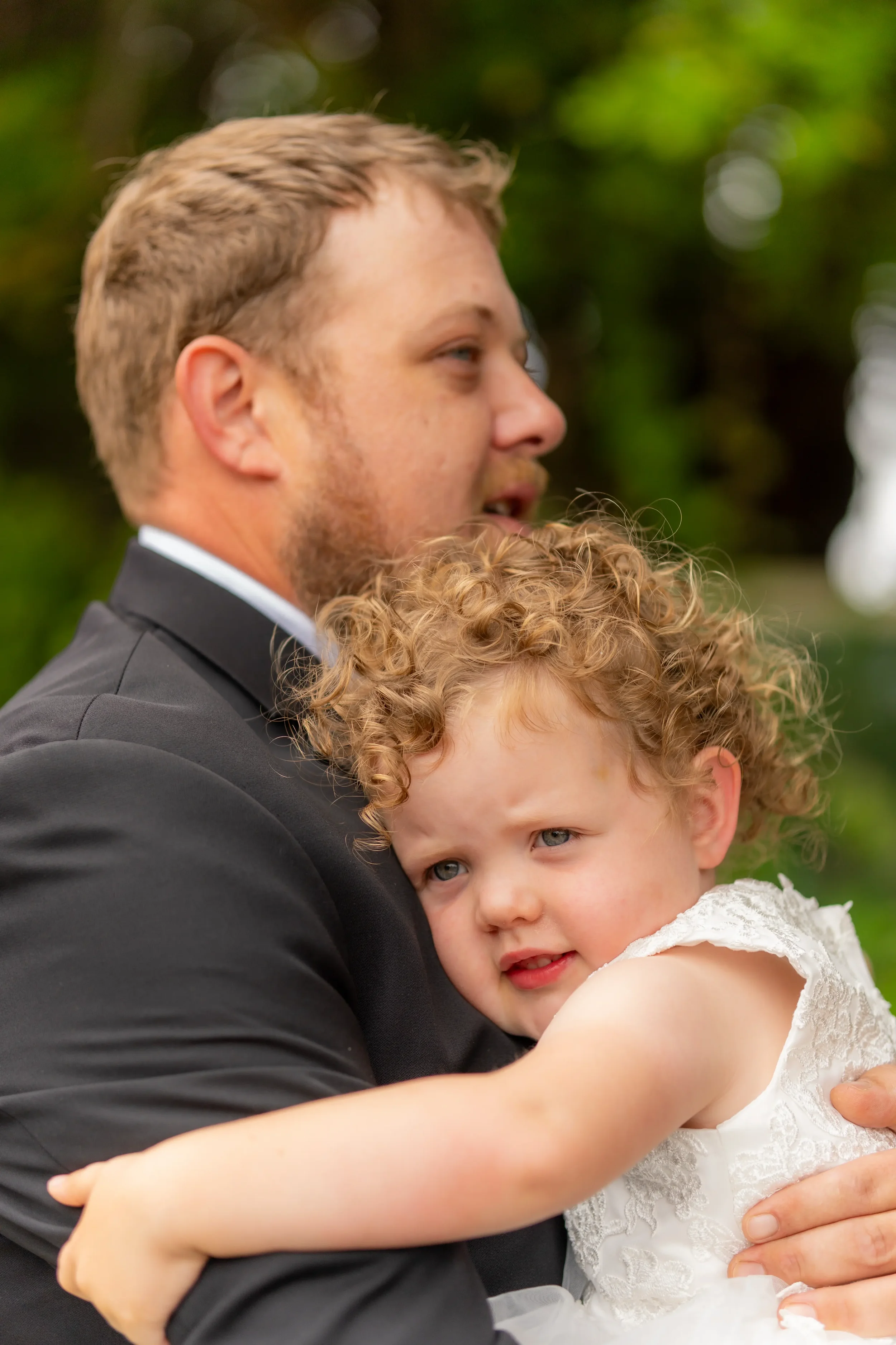 black-hills-wedding-photographer-bride-portrait-natural-light-16.webp