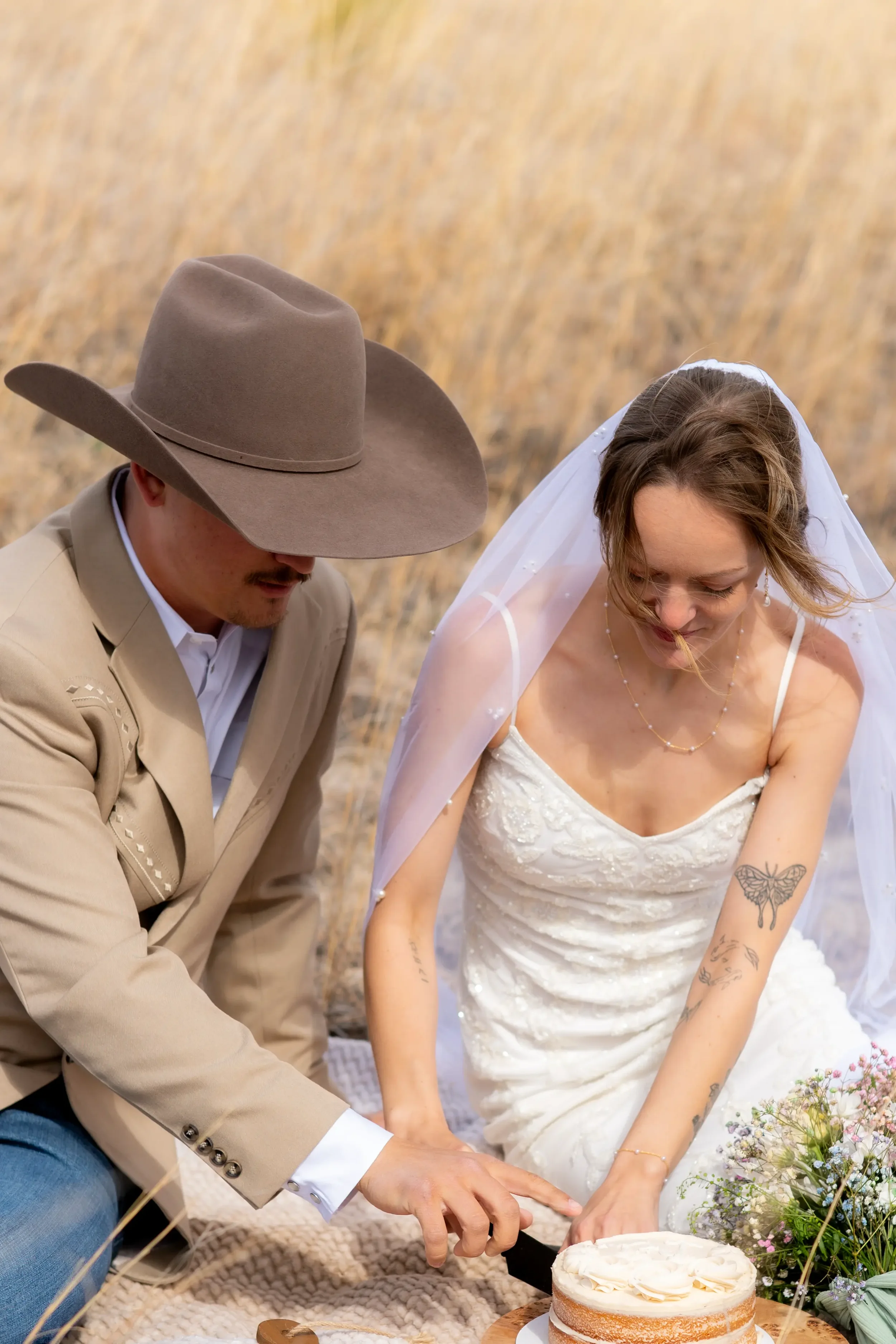 black-hills-wedding-elopment-photographer-bride-portrait-natural-light-204.webp