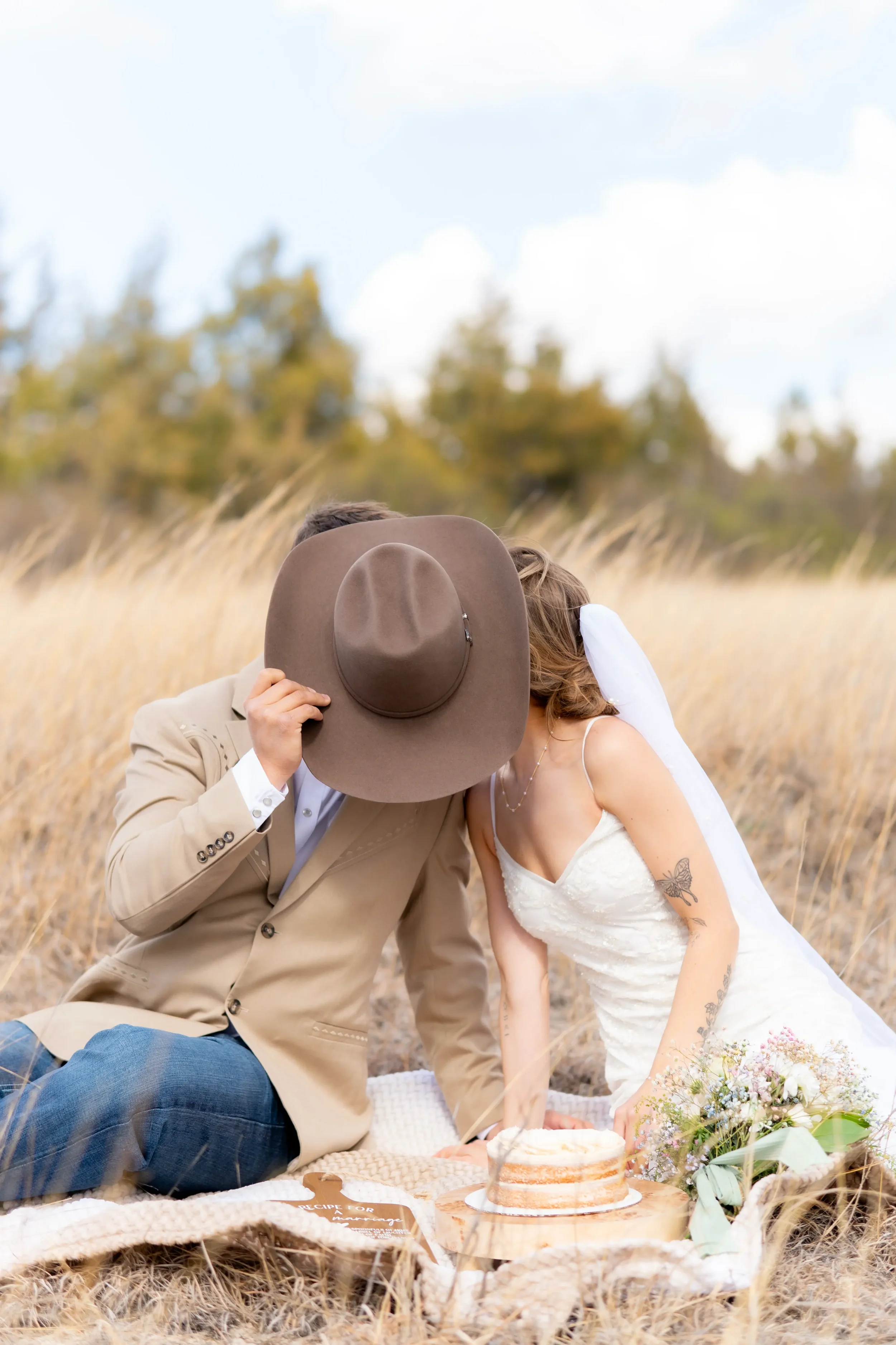 black-hills-wedding-elopment-photographer-bride-portrait-natural-light-203.webp