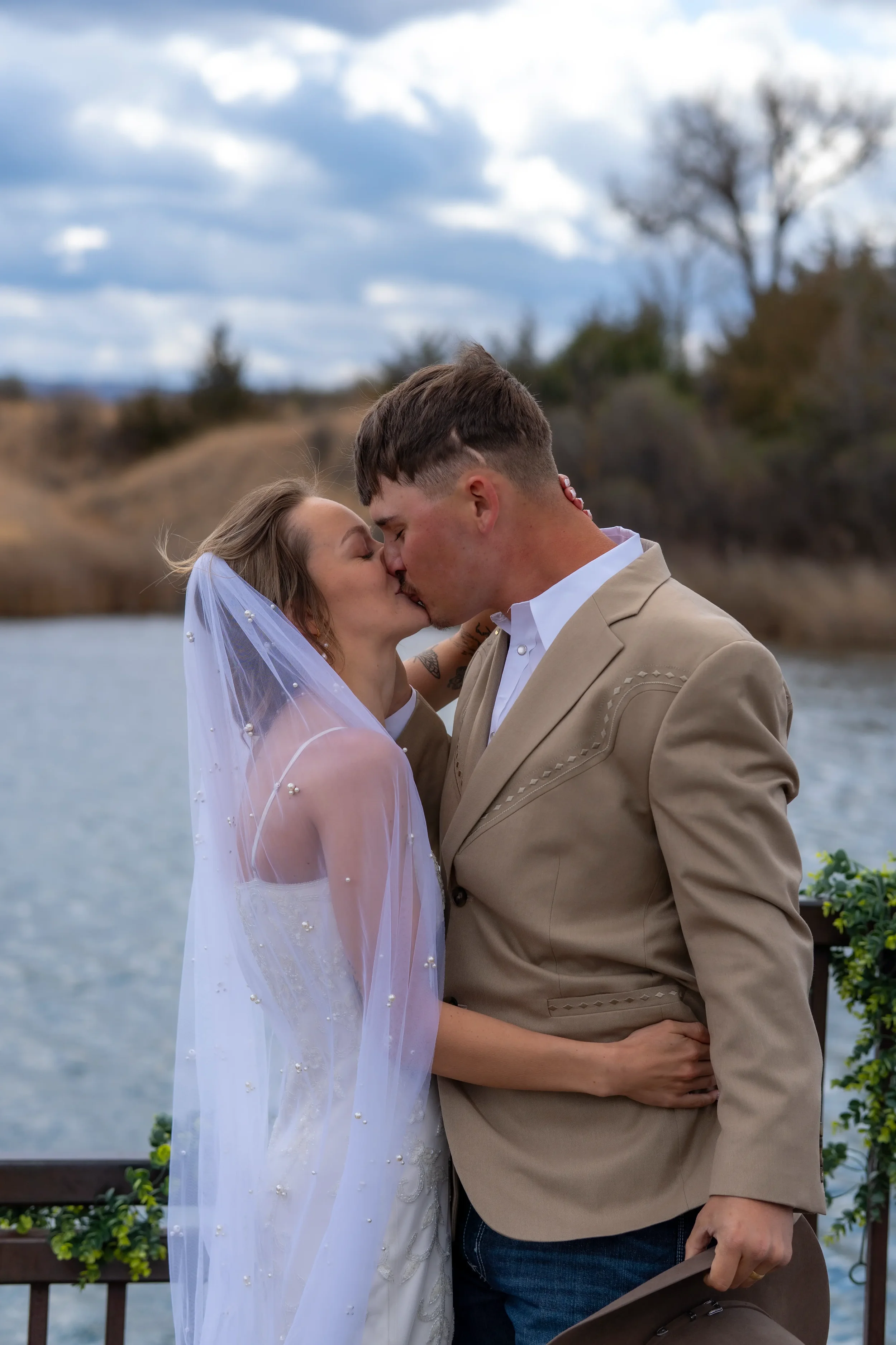 black-hills-wedding-elopment-photographer-bride-portrait-natural-light-120.webp