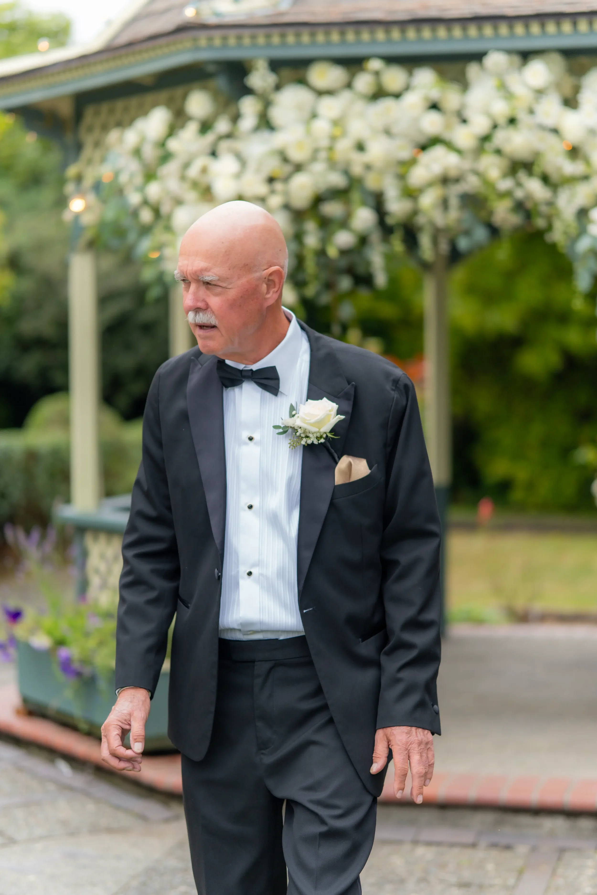 black-hills-wedding-photographer-bride-portrait-natural-light-20.webp