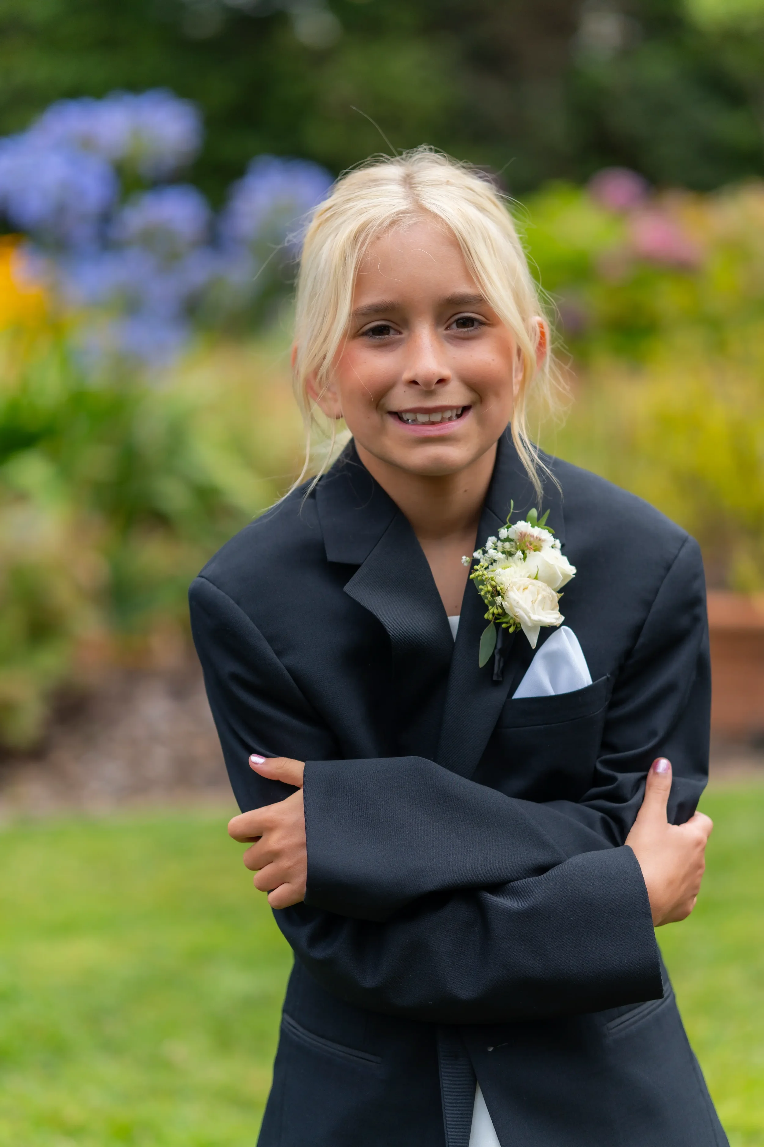 black-hills-wedding-photographer-bride-portrait-natural-light-164.webp