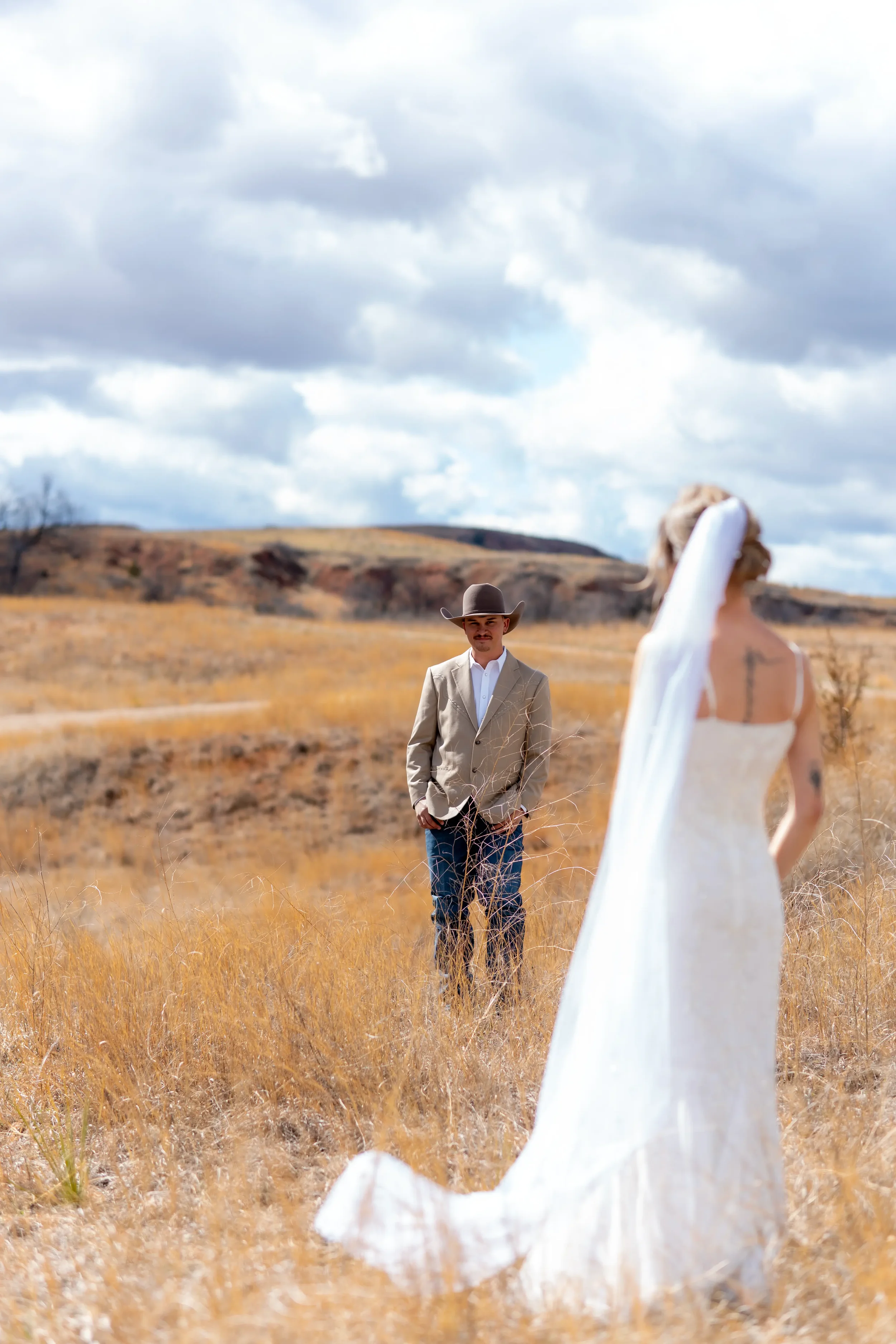 black-hills-wedding-elopment-photographer-bride-portrait-natural-light-213.webp