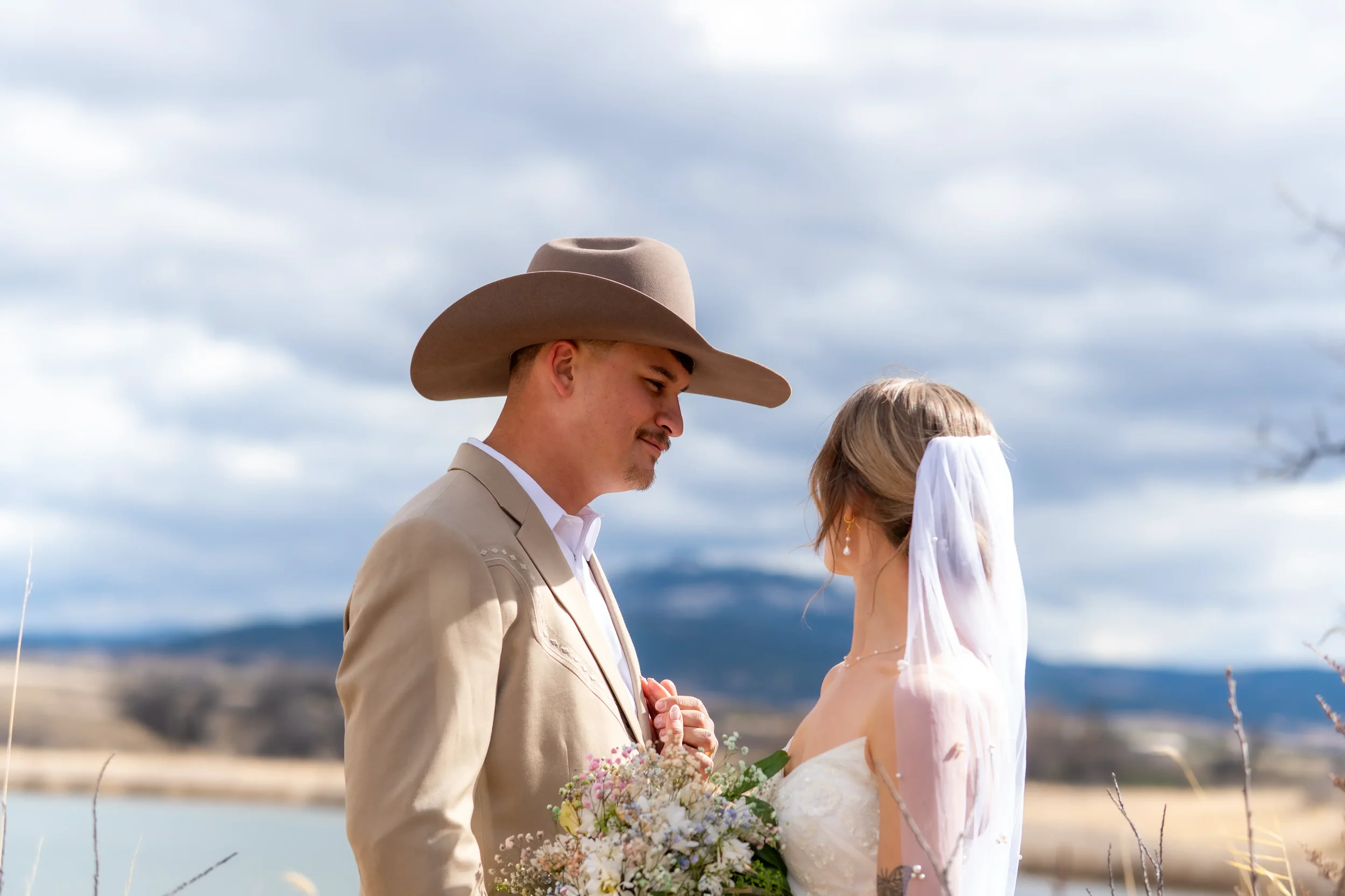 black-hills-wedding-elopment-photographer-bride-portrait-natural-light-251.webp