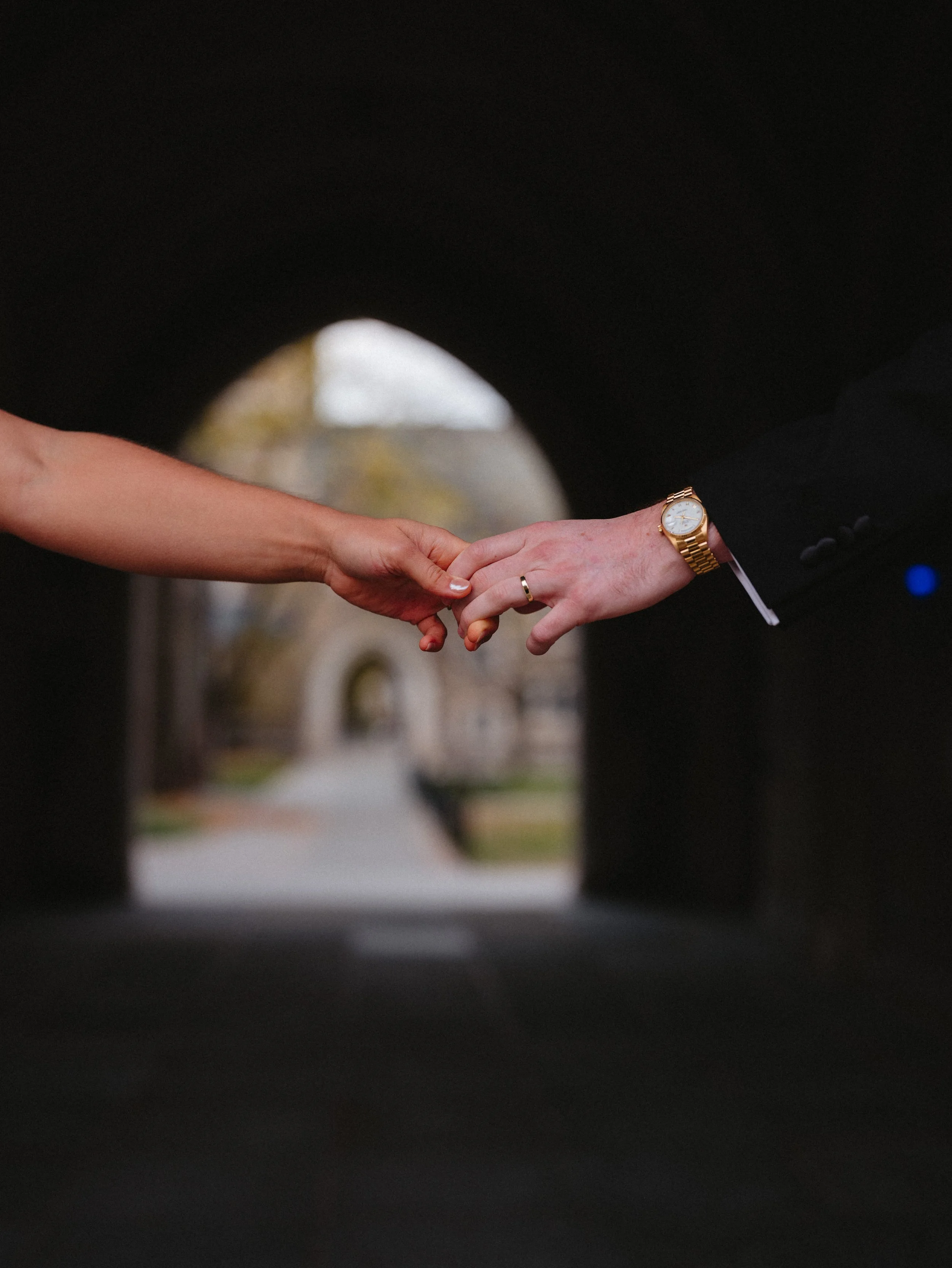 NASSAU INN PRINCETON NJ Venue- bride and grooms hand.jpg