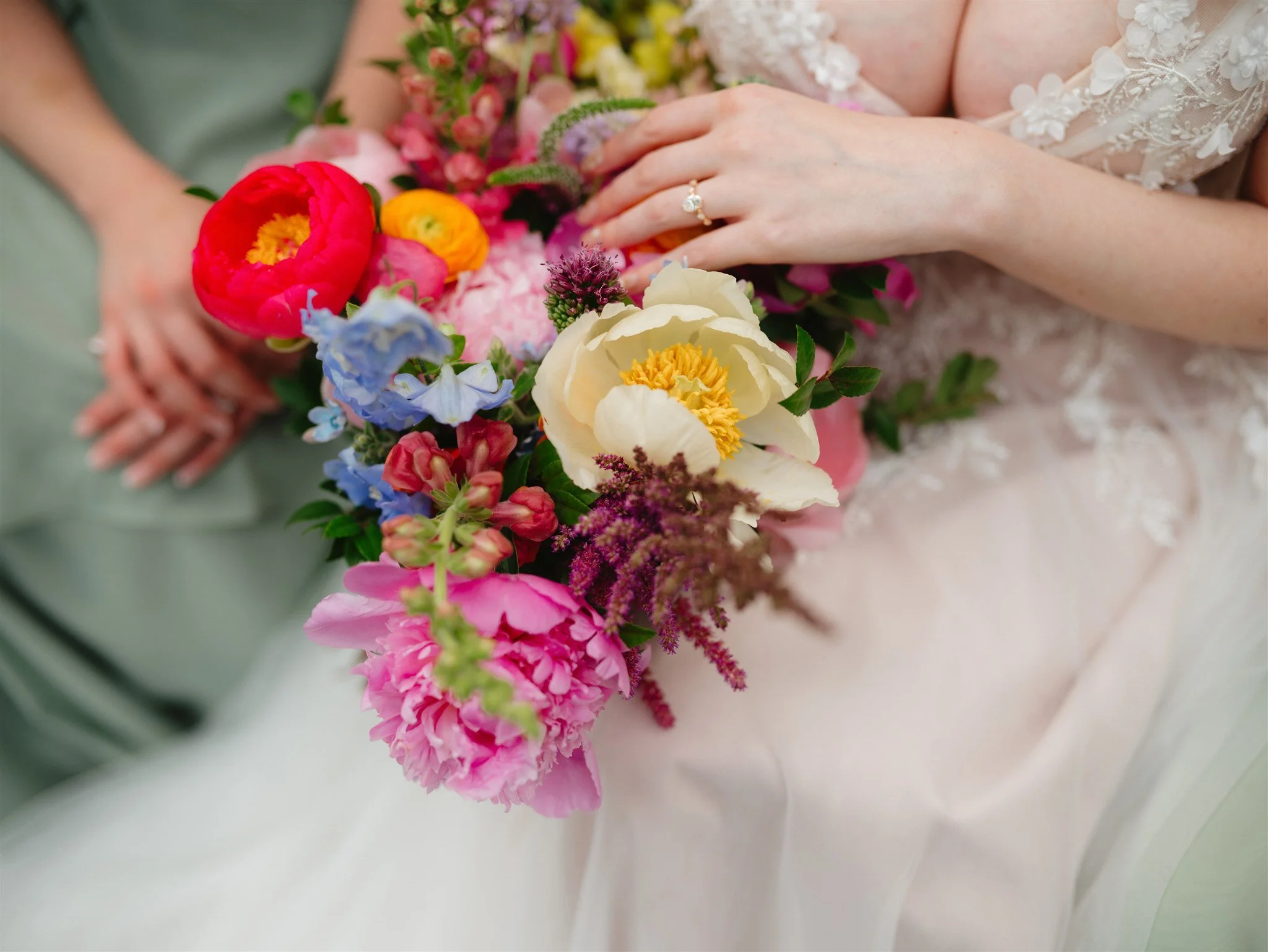 New Hope, PA- Terrain Gardens- boquet wedding.jpg
