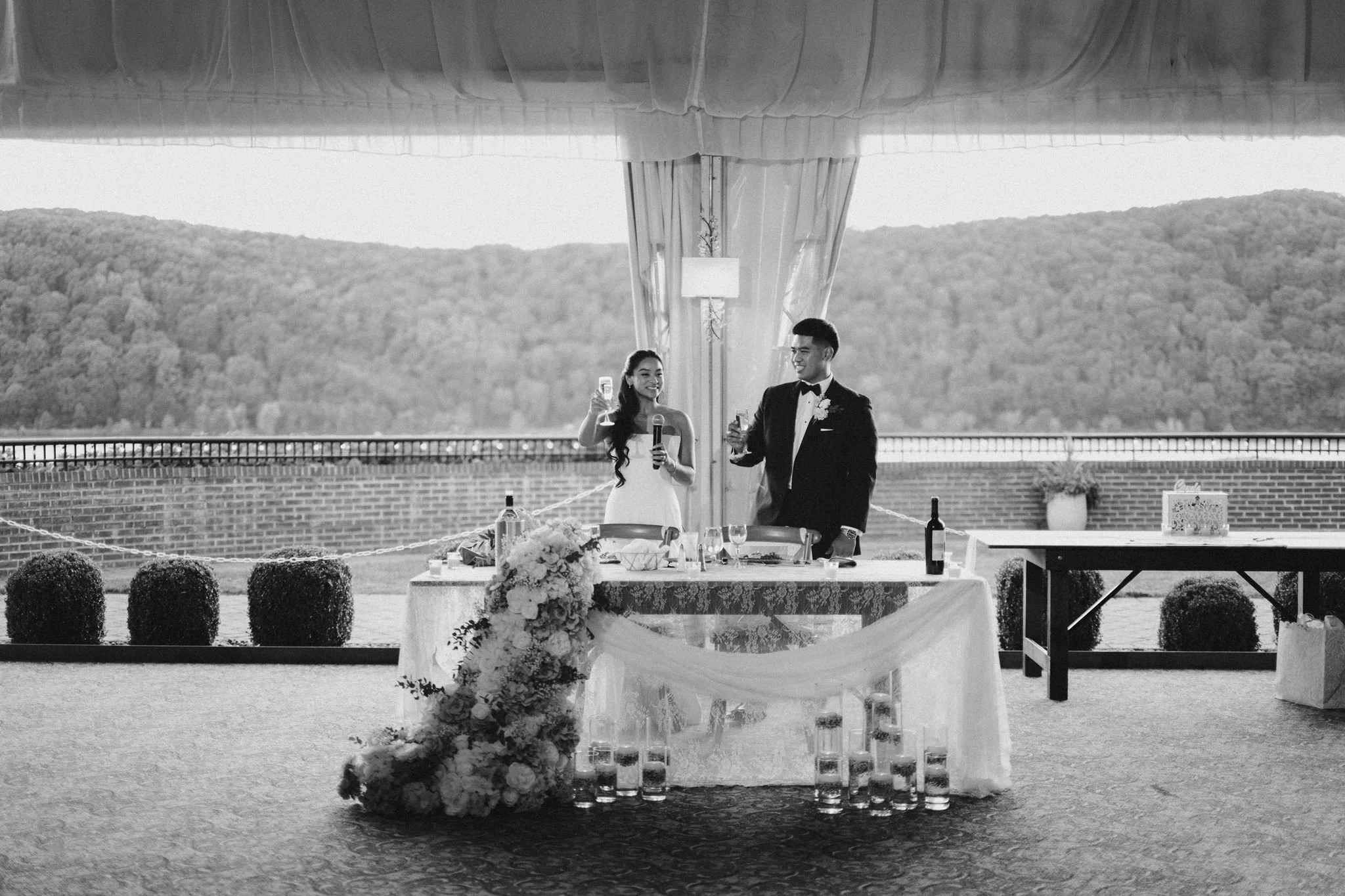 The Grandview in Poughkeepsie NY- wedding photography (43).jpg