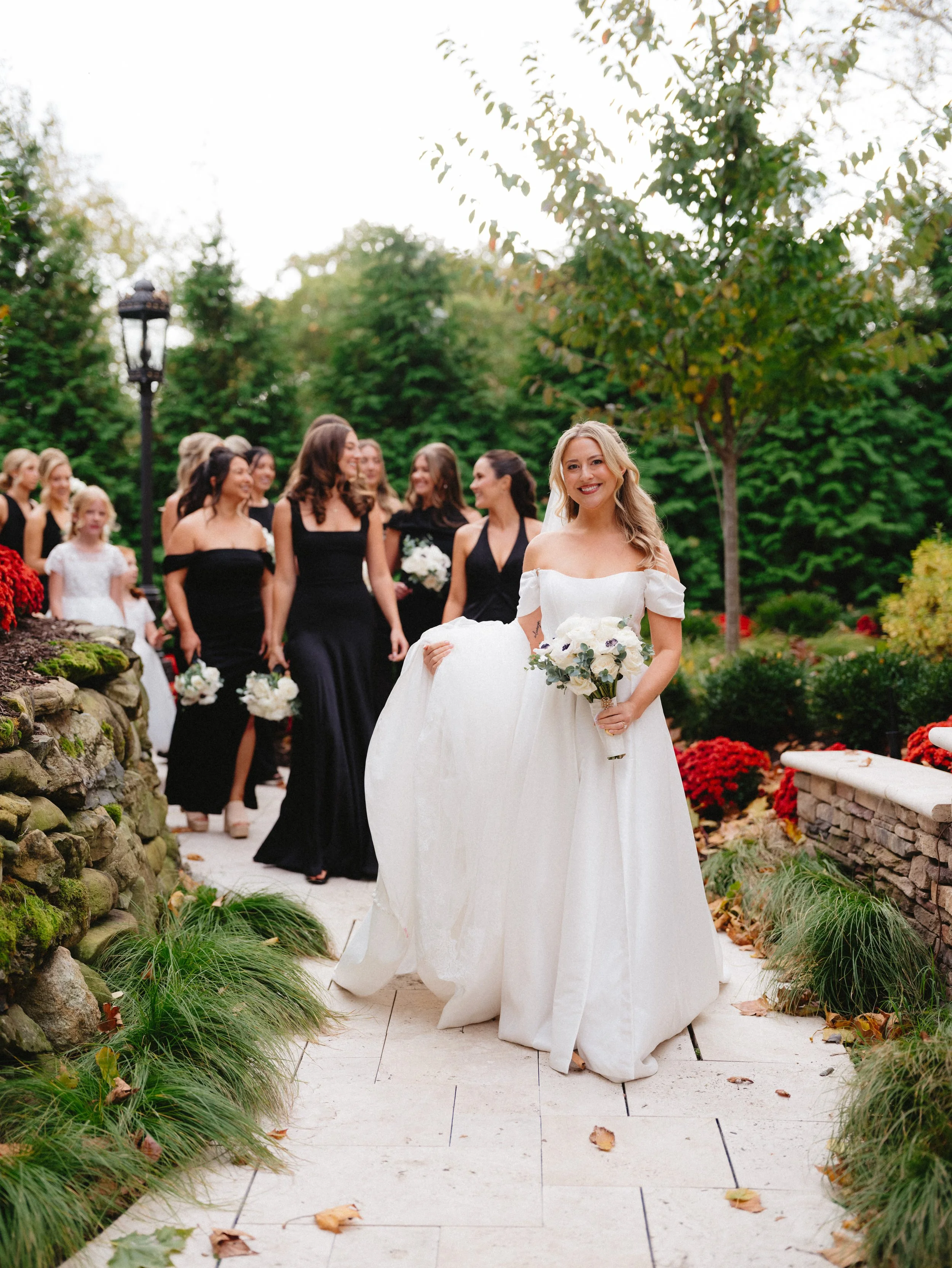 Nanina's In The Park- Wedding Venue- bridal party.jpg