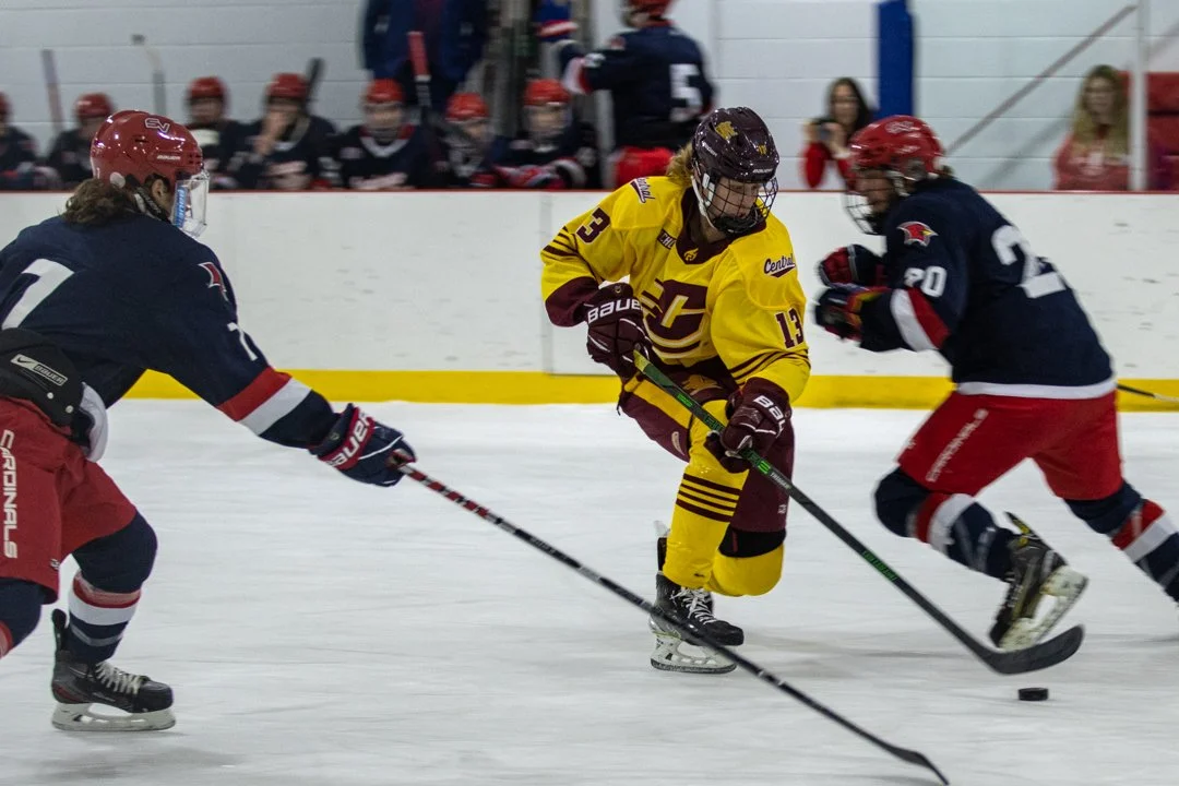 CMU_HockeyD3_10_29_21_15.jpg