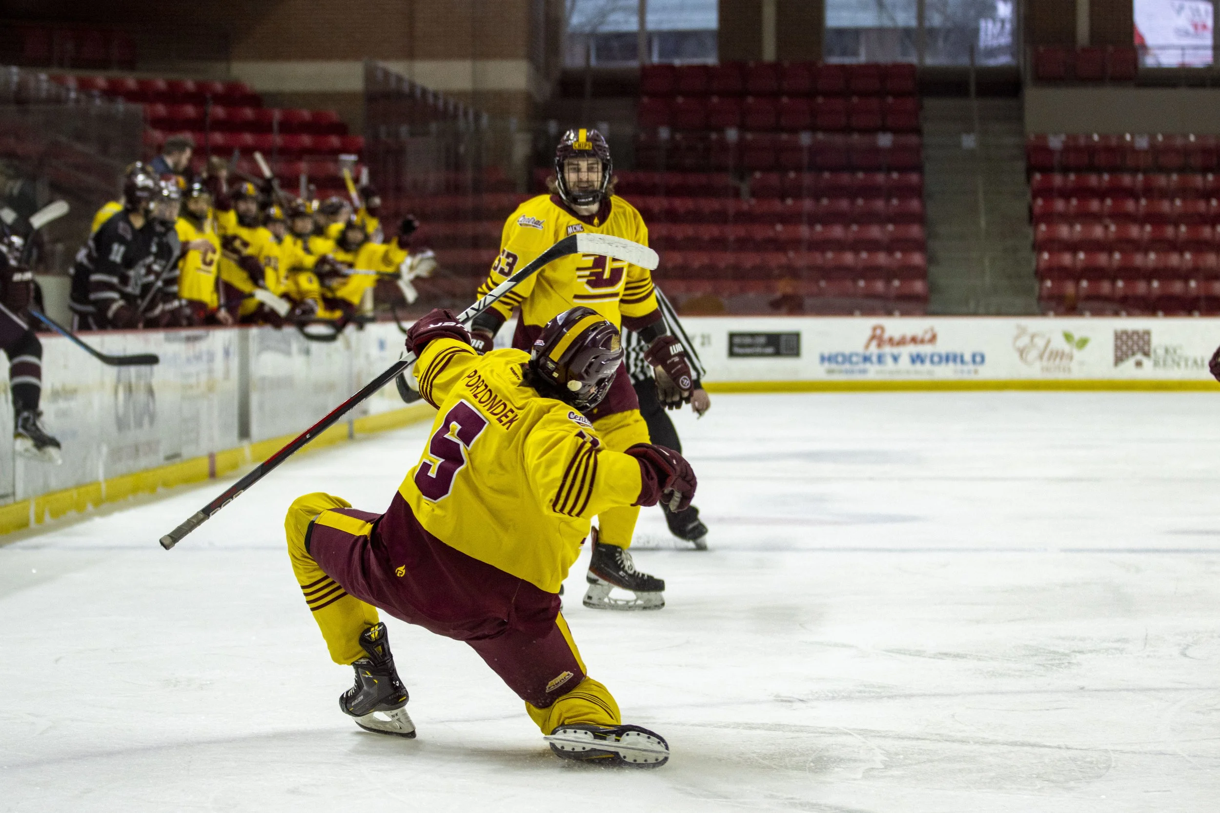 CMUDIIIHockey_1_21_23-16.jpg
