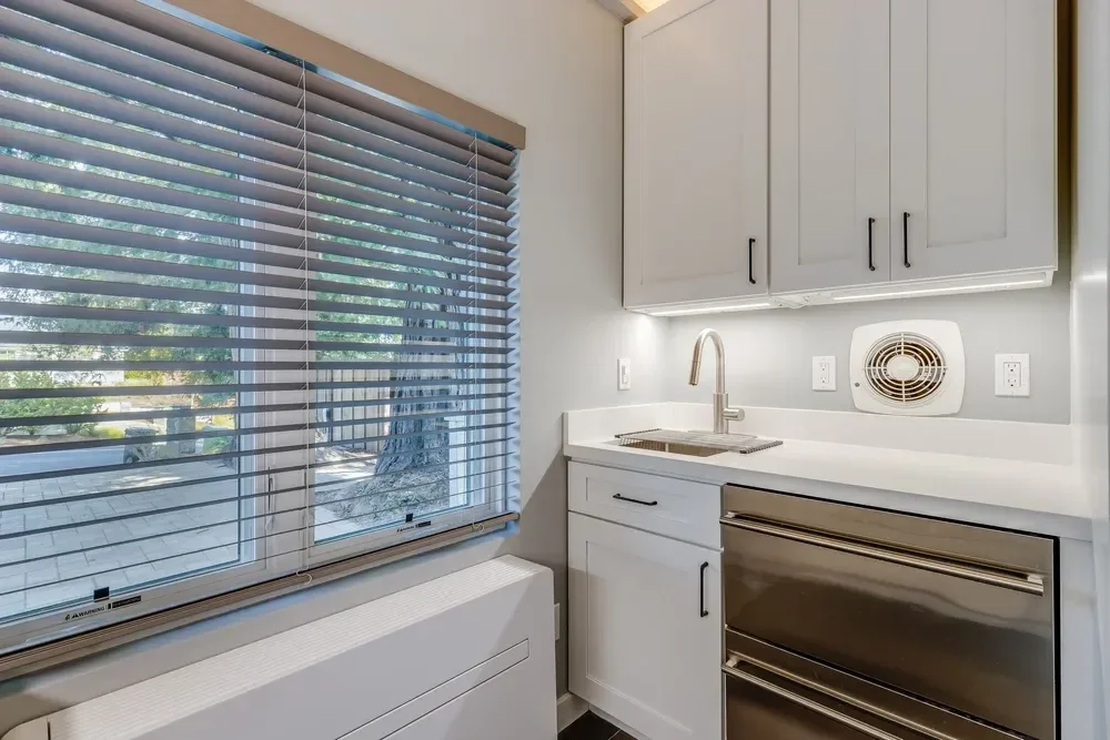 Young Family's Guest Suite Kitchenette