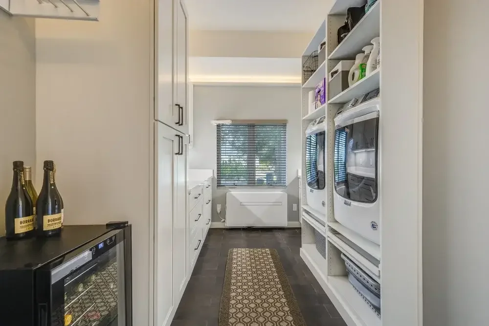 Young Family's Guest Suite Laundry