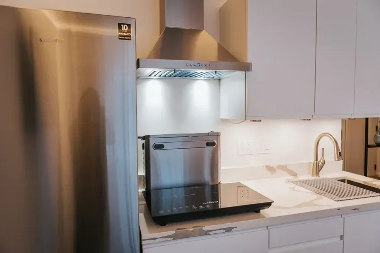 Private Caregiver's Suite Kitchen