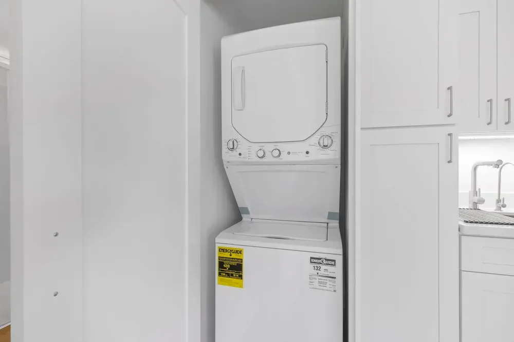 Parent's Casita Kitchen Laundry