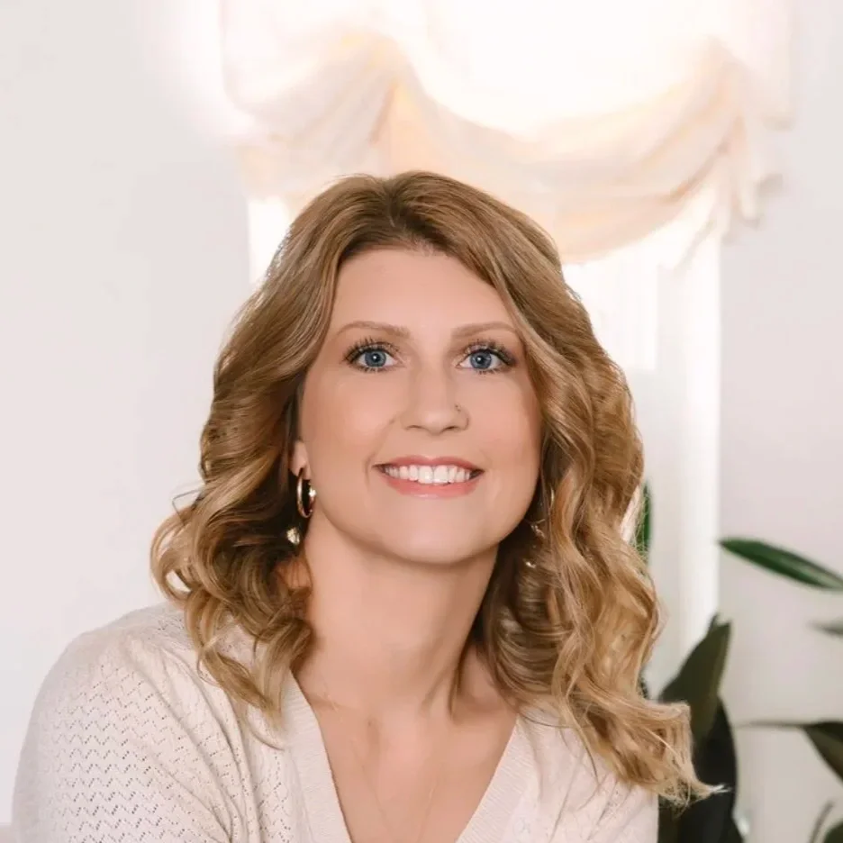 Tamara Tridle, LCSW, founder and trauma therapist specializing in domestic violence and relationship healing.