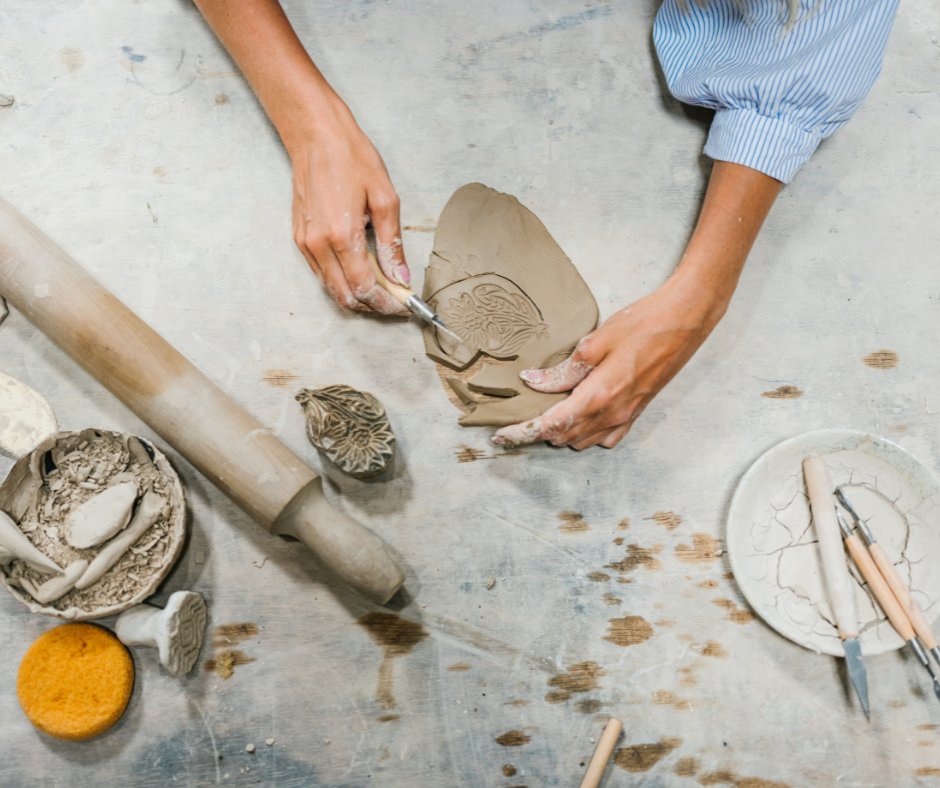 MAKER GIFTS: CLAY TRINKET TRAY
