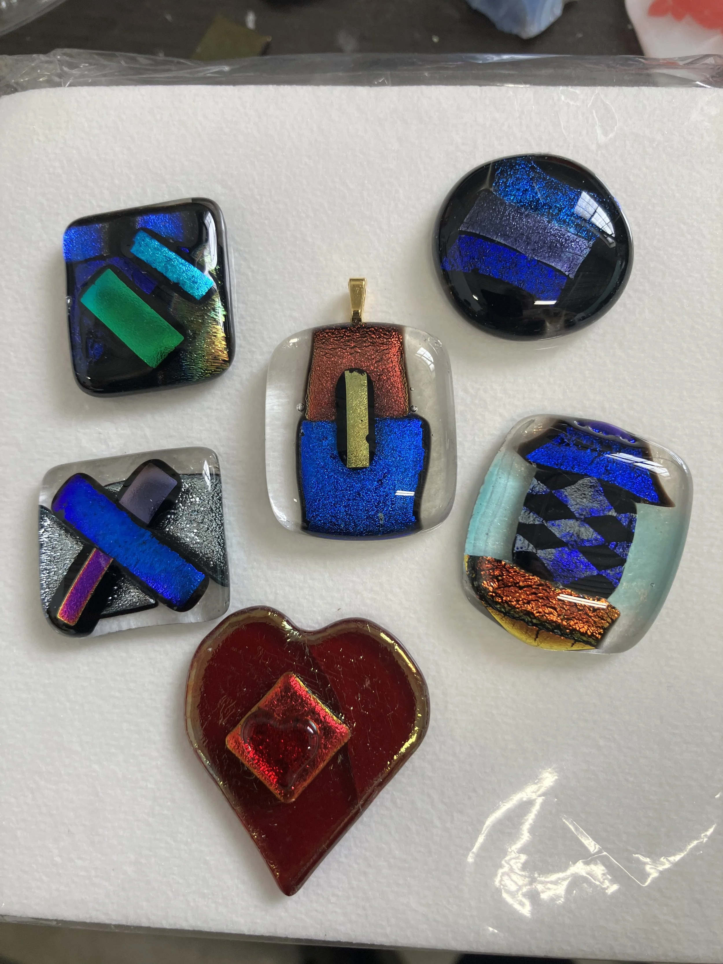 Fused glass pendant 2.jpeg