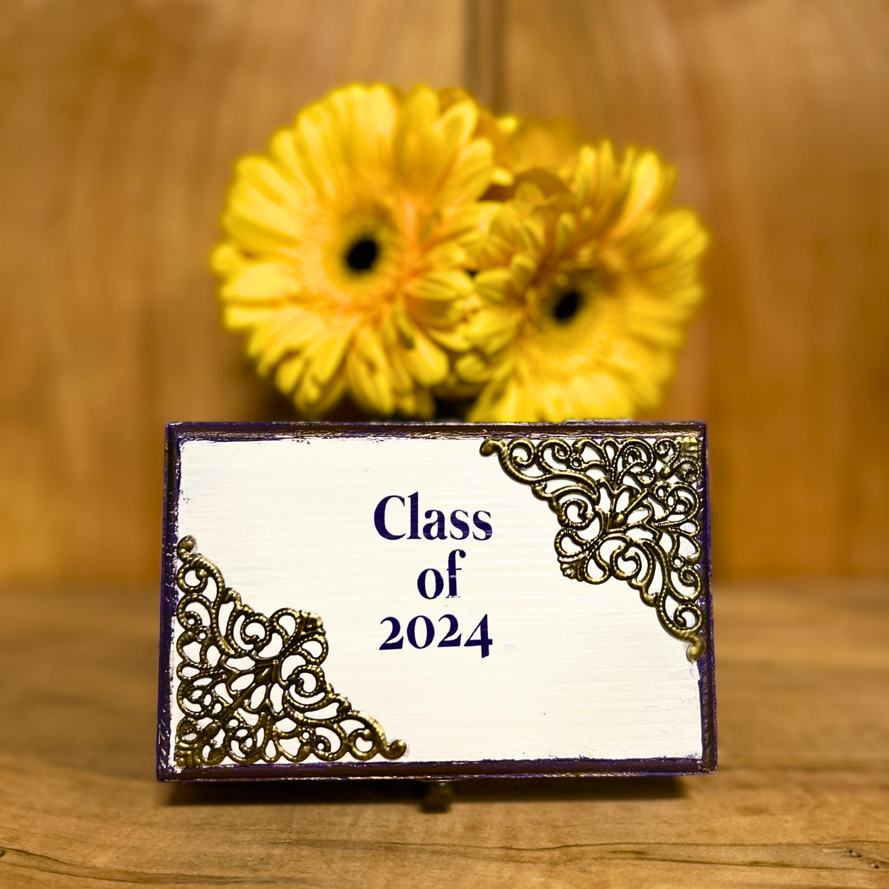 KEEPSAKE BOX: BEYOND THE CAP AND GOWN