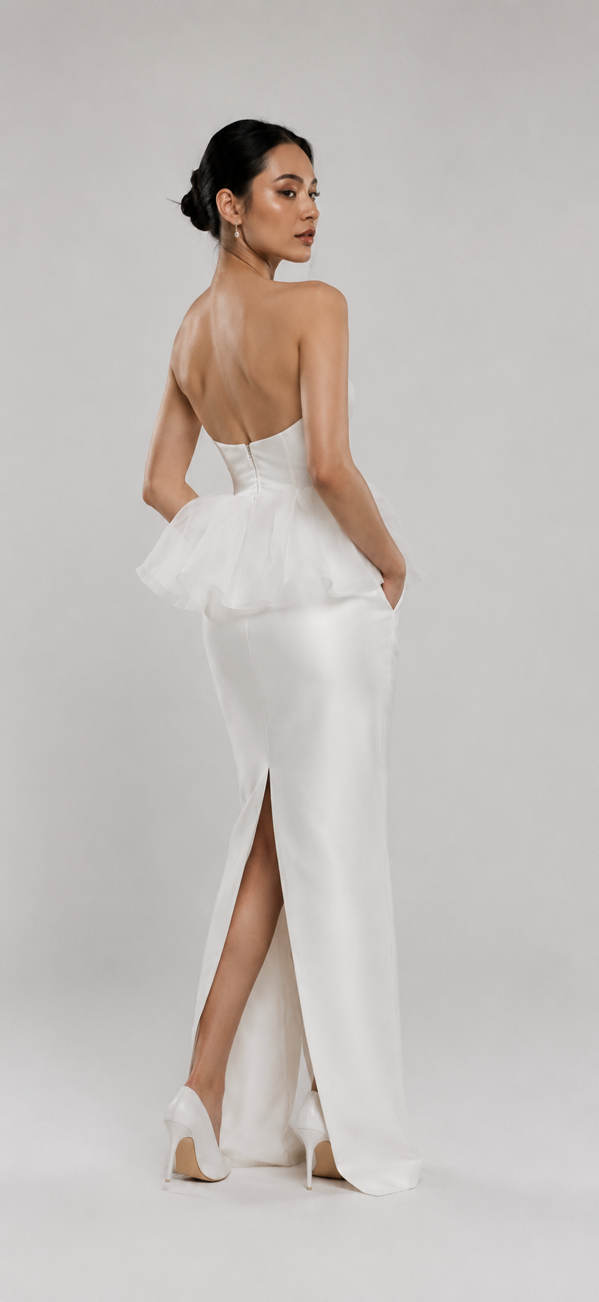Gerbaulet_Bridal_Studio_Balloony_Top_Pencilskirt_back.png