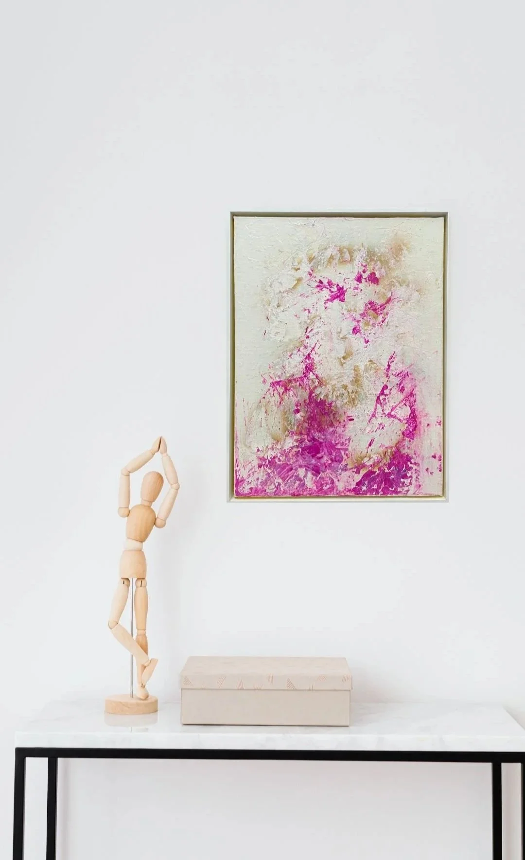 "The Warrior"
Acrylic on canvas
30cm x 40cm x 2cm