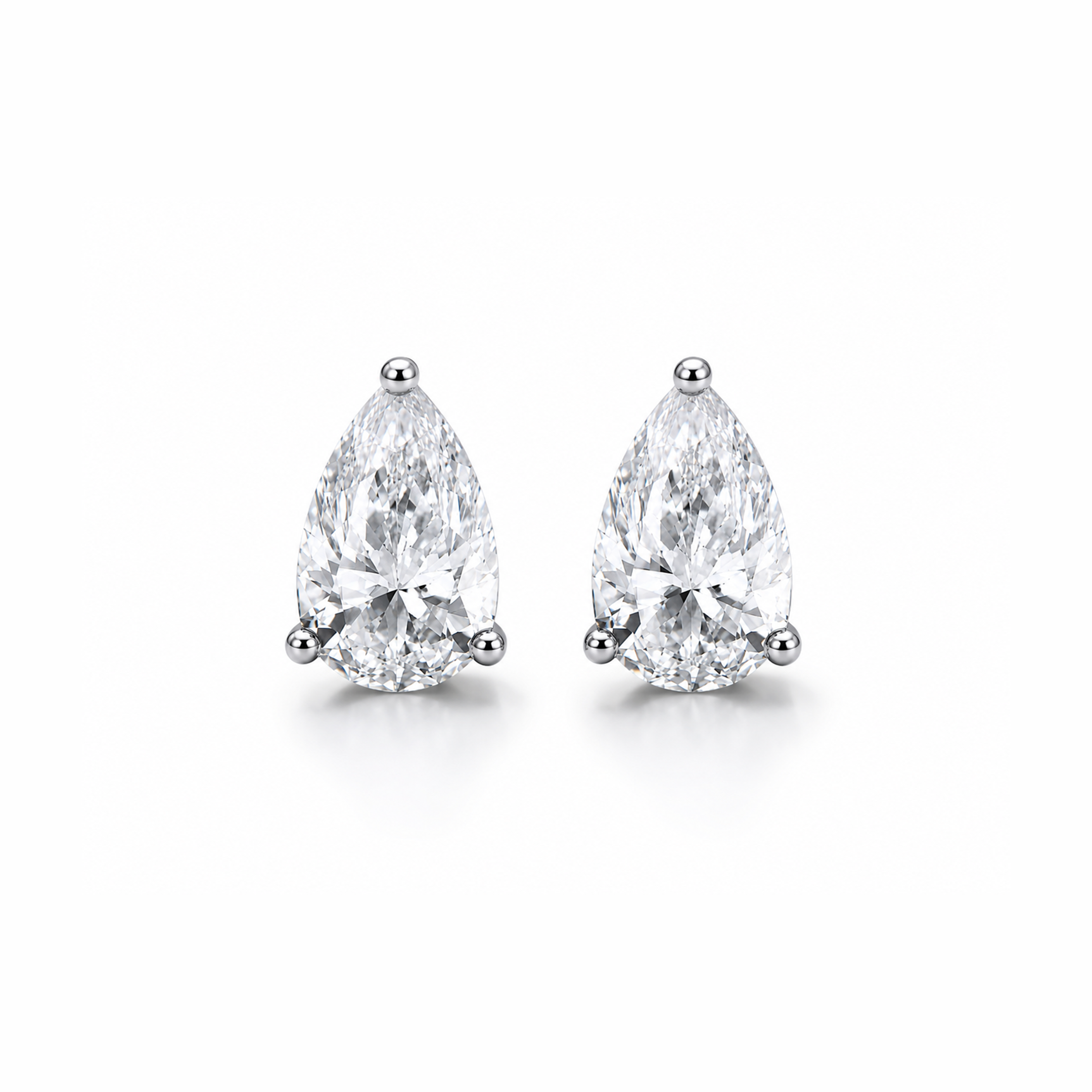 D-LIFE PEAR STUDS