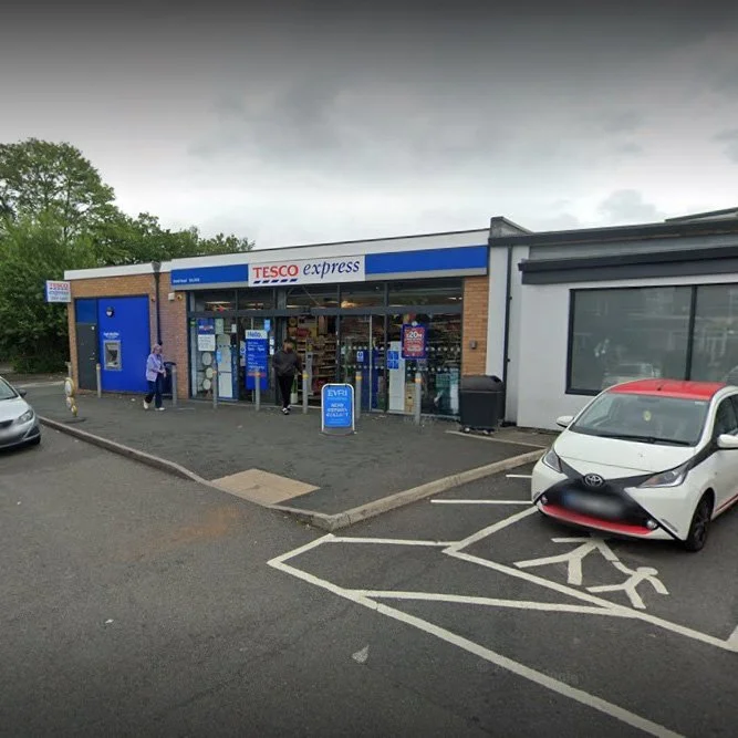 Tesco - oxhill Road.jpg