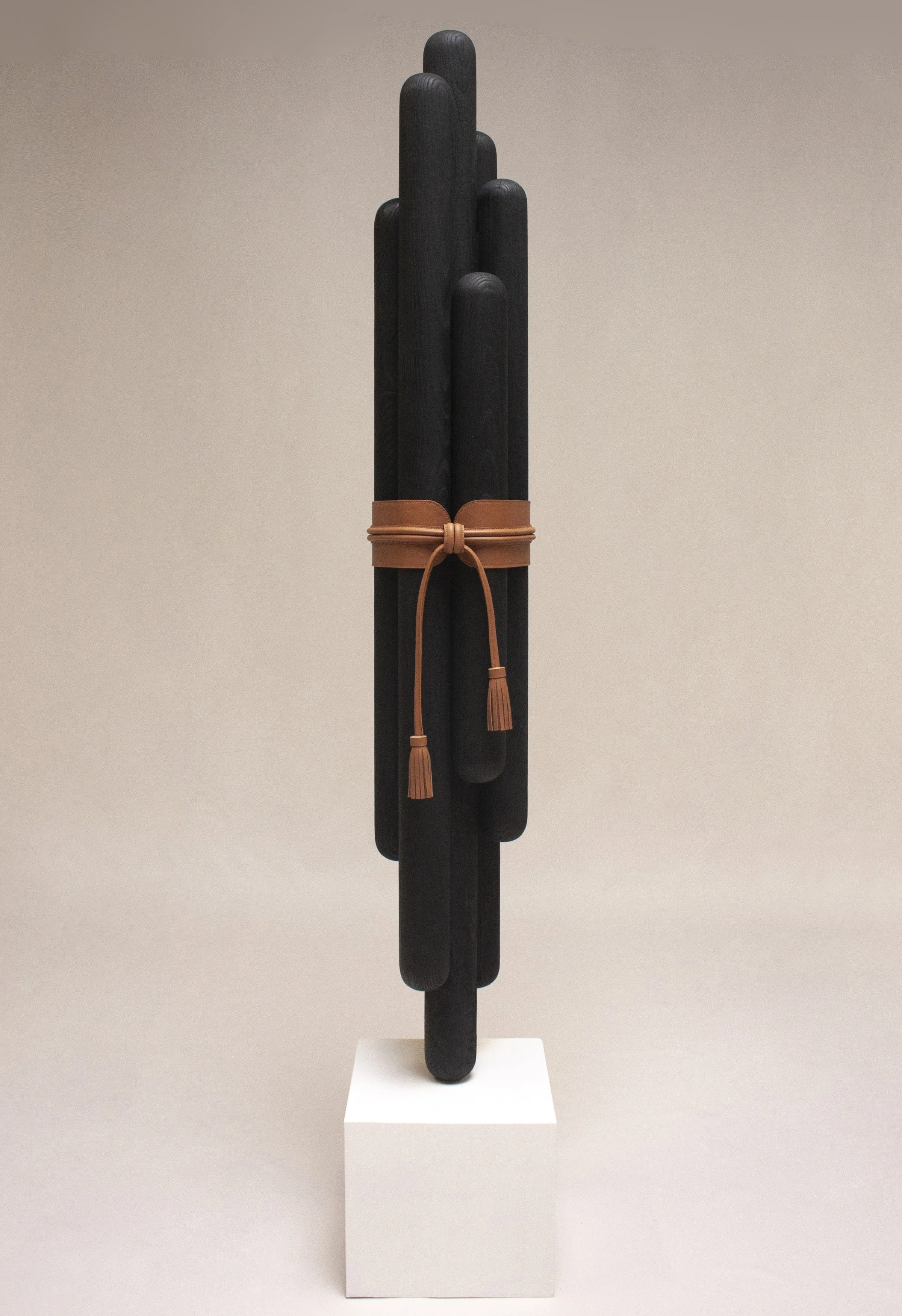 FAGOTNOIR totem 6.jpg
