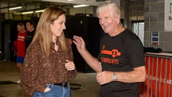 sally club don 2.jpg