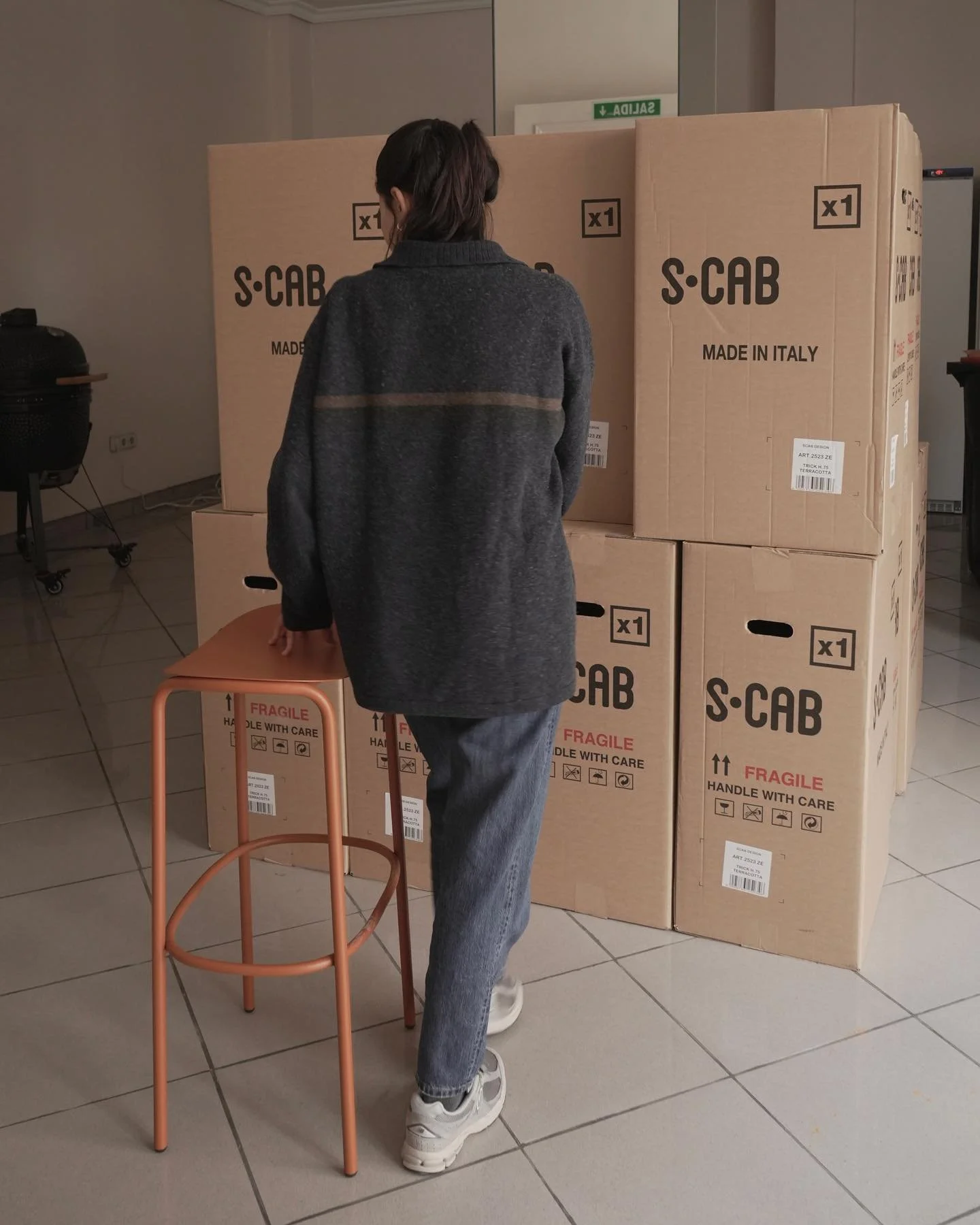 Resumen de la semana✨

Esta semana llevamos a cabo tareas esenciales para asegurar el funcionamiento eficiente de cualquier restaurante:

1.Actualizamos el sistema el&eacute;ctrico para satisfacer la nueva demanda de energ&iacute;a y cumplir con los 