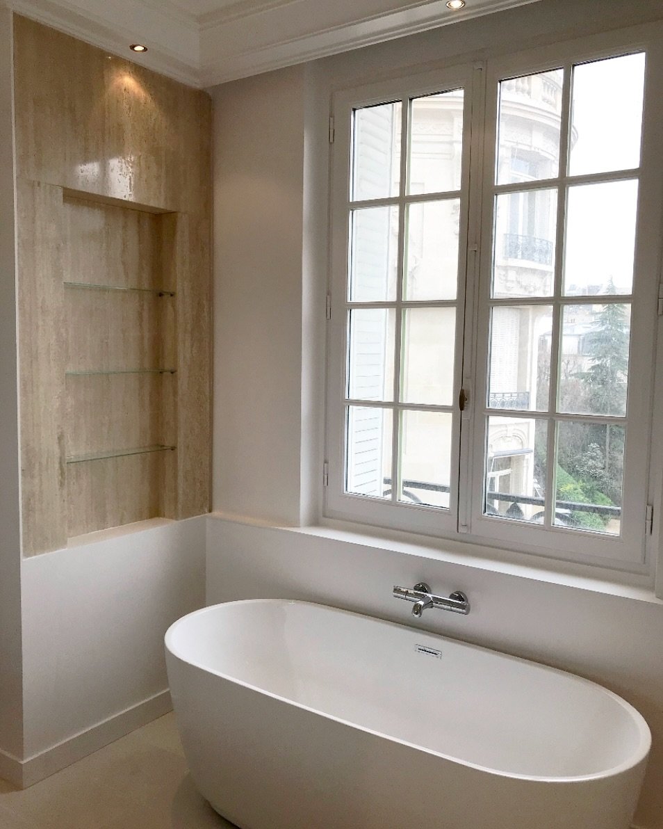 Salle de bain Projet Paris 8 termin&eacute;e ✔️ #paris #renovation #salledebain #vasque #carrelage #touscorpsdetat @s.e.b77