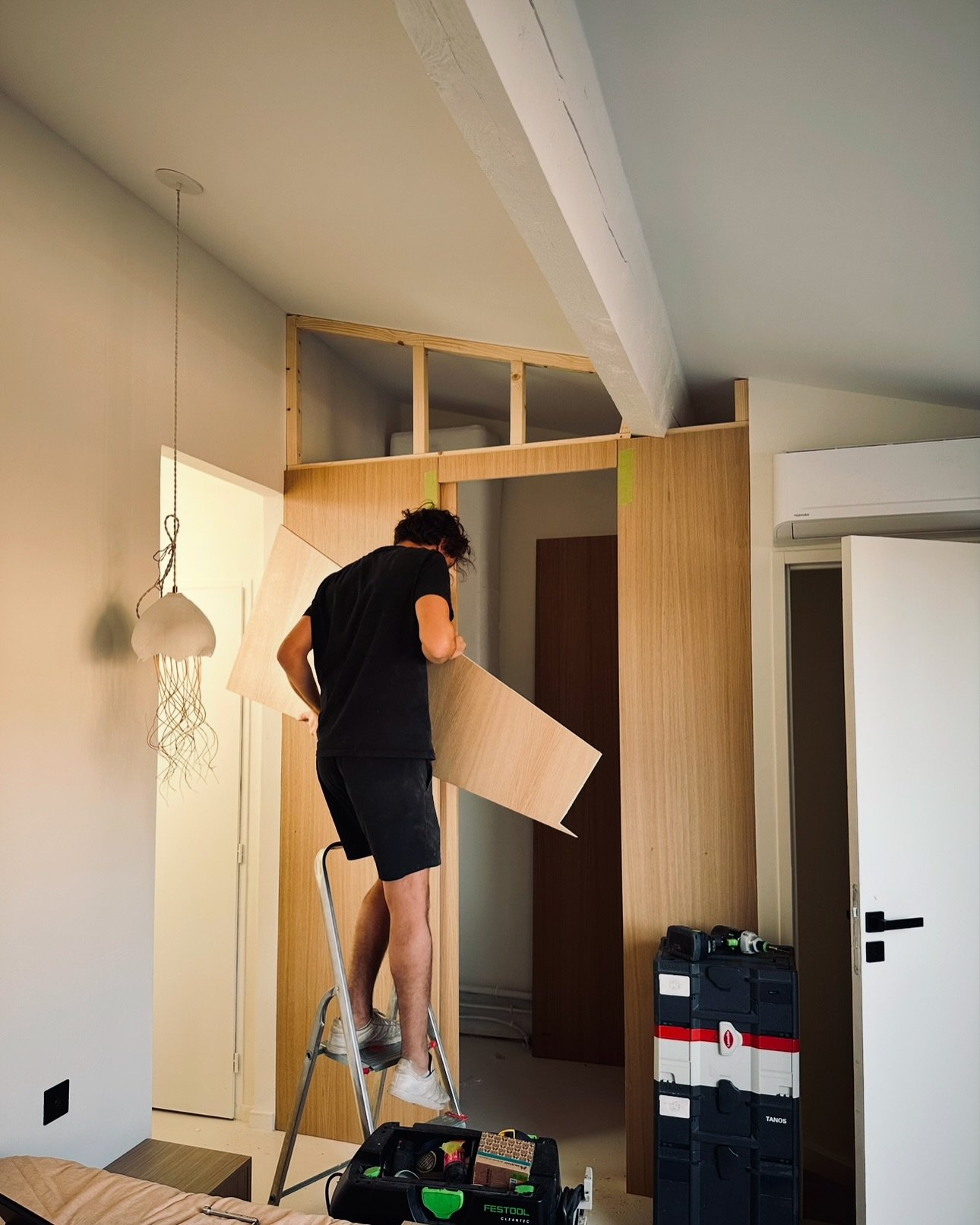 Fin du Projet Boulogne-Billancourt, Menuiserie sure mesure #menuiserie #surmesure #bois #ch&ecirc;ne #massif @s.e.b77