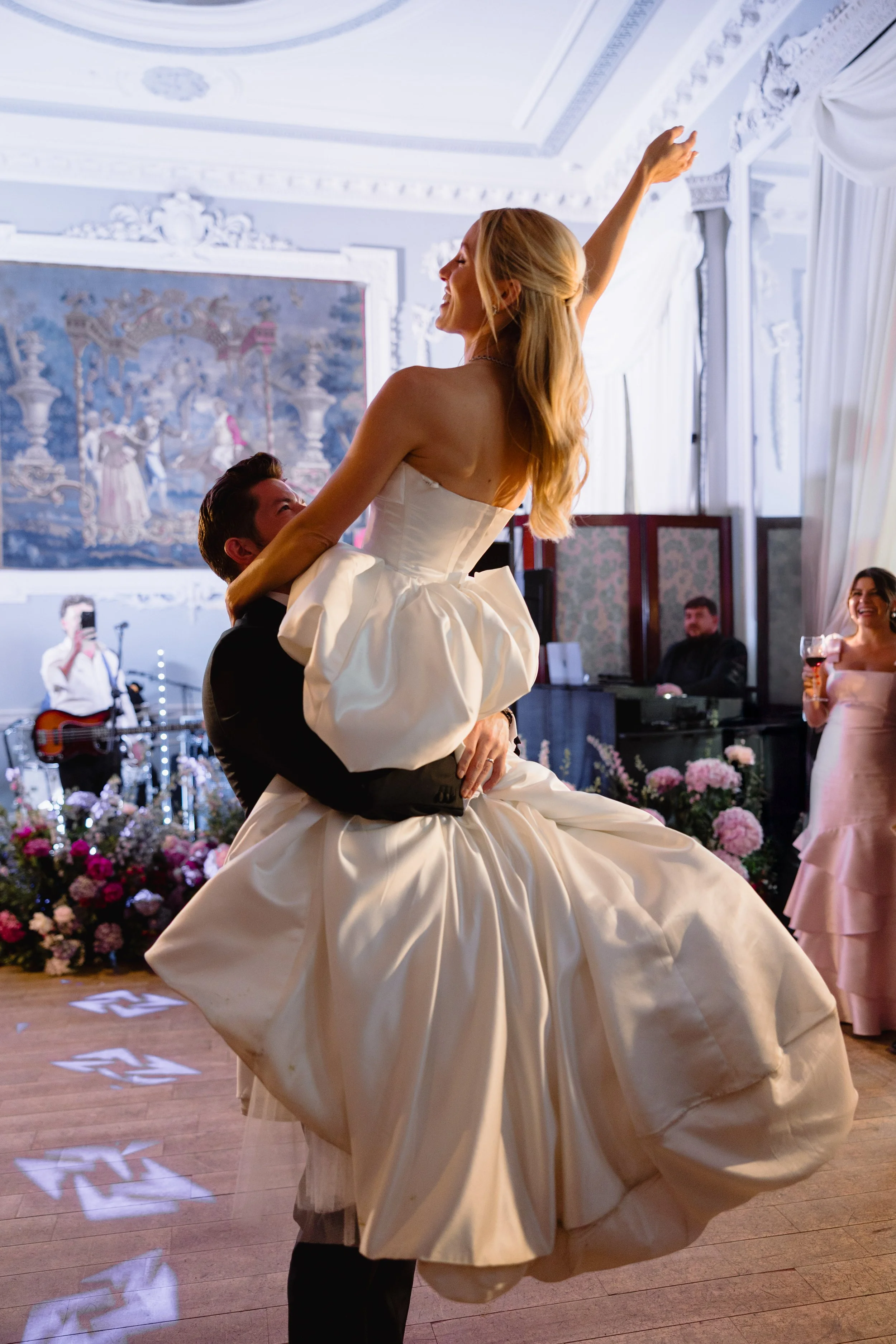 luttrellstown-castle-luxury-wedding-283.jpg