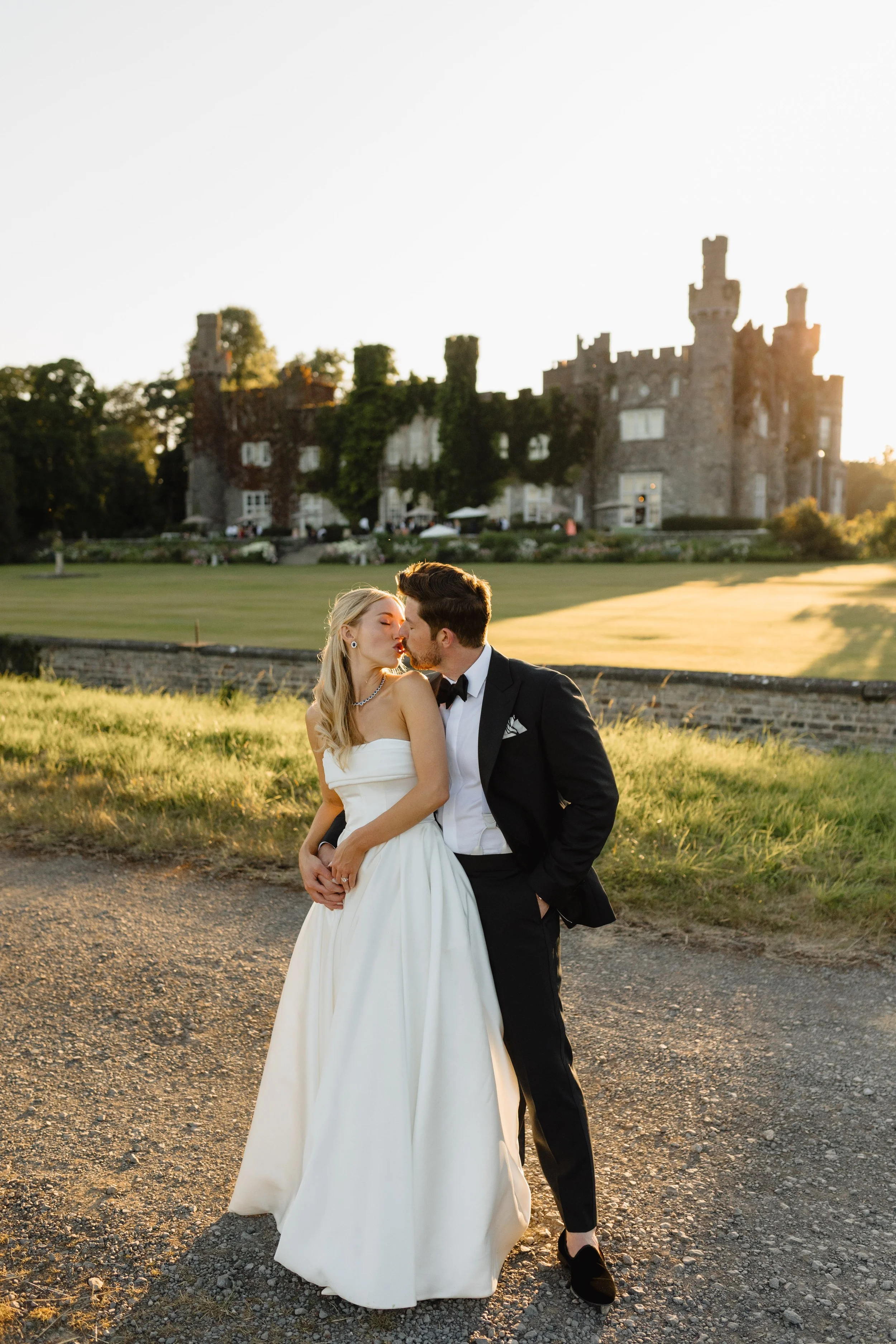 luttrellstown-castle-luxury-wedding-261.jpg