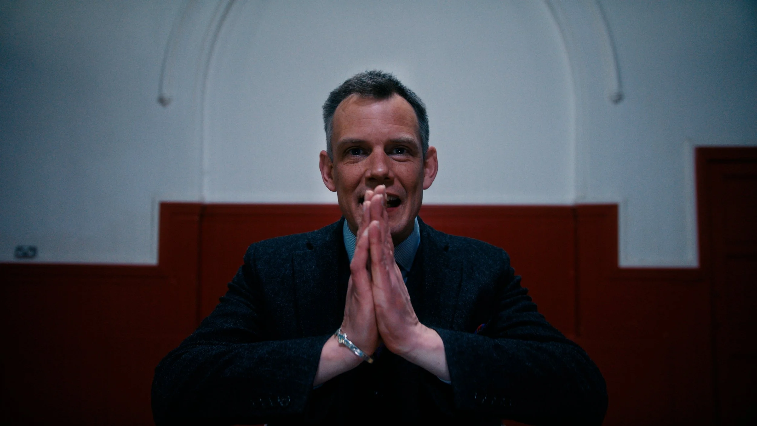 BSTRD_GF_Edinburgh_16x9_ProRes422HQ.00_04_51_10.Still040.jpg