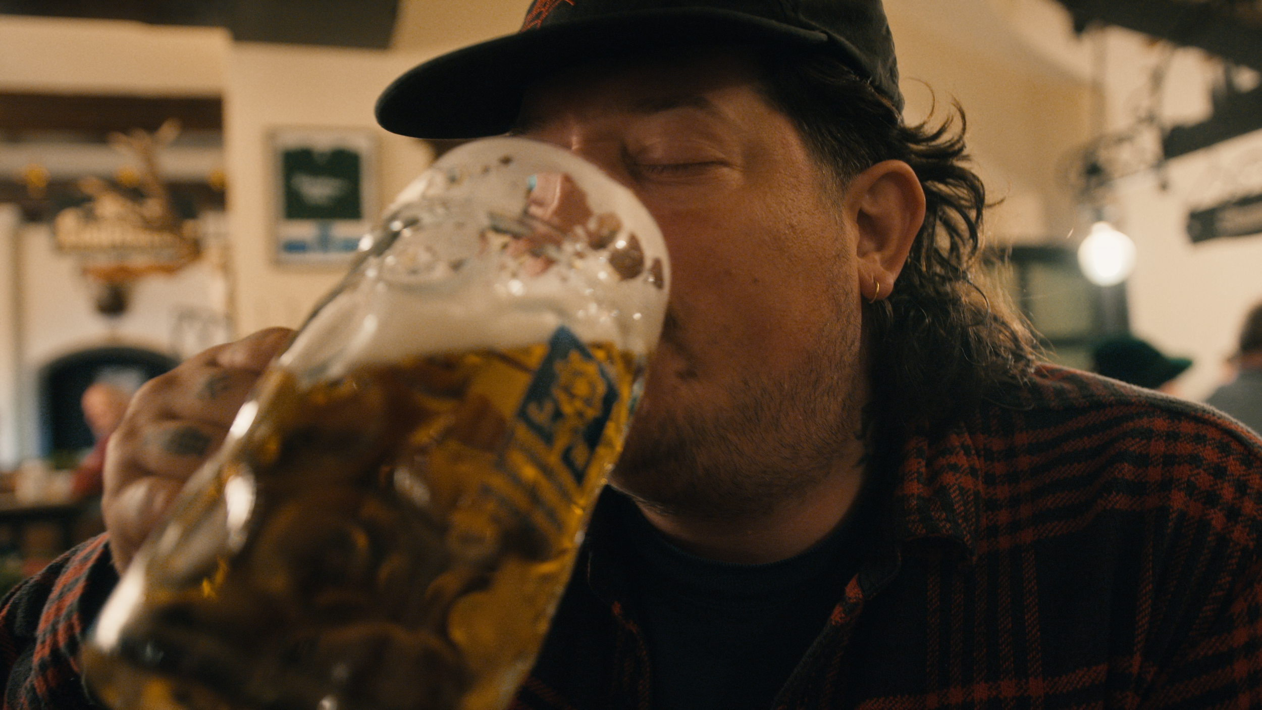 BSTRD_GF_München_16x9__ProRes422HQ.00_01_03_19.Still006.png
