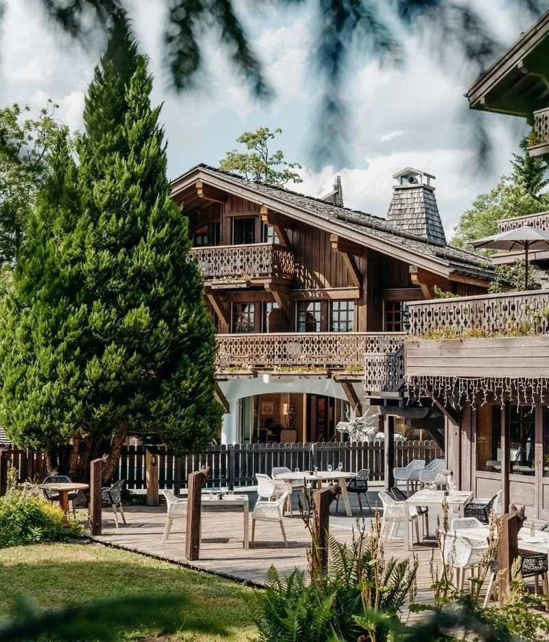 69c545a0ba198222527f9490_chalets-du-mont-darbois-megeve-hotel (4)-p-800.jpg