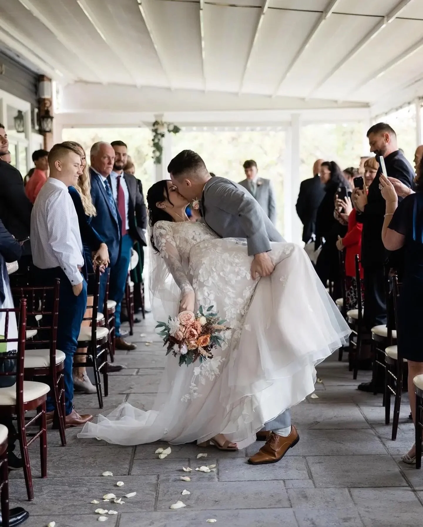 Hey 2026 couples..your year is here! Reach out to come tour Normanside ✨

@linconley_photography