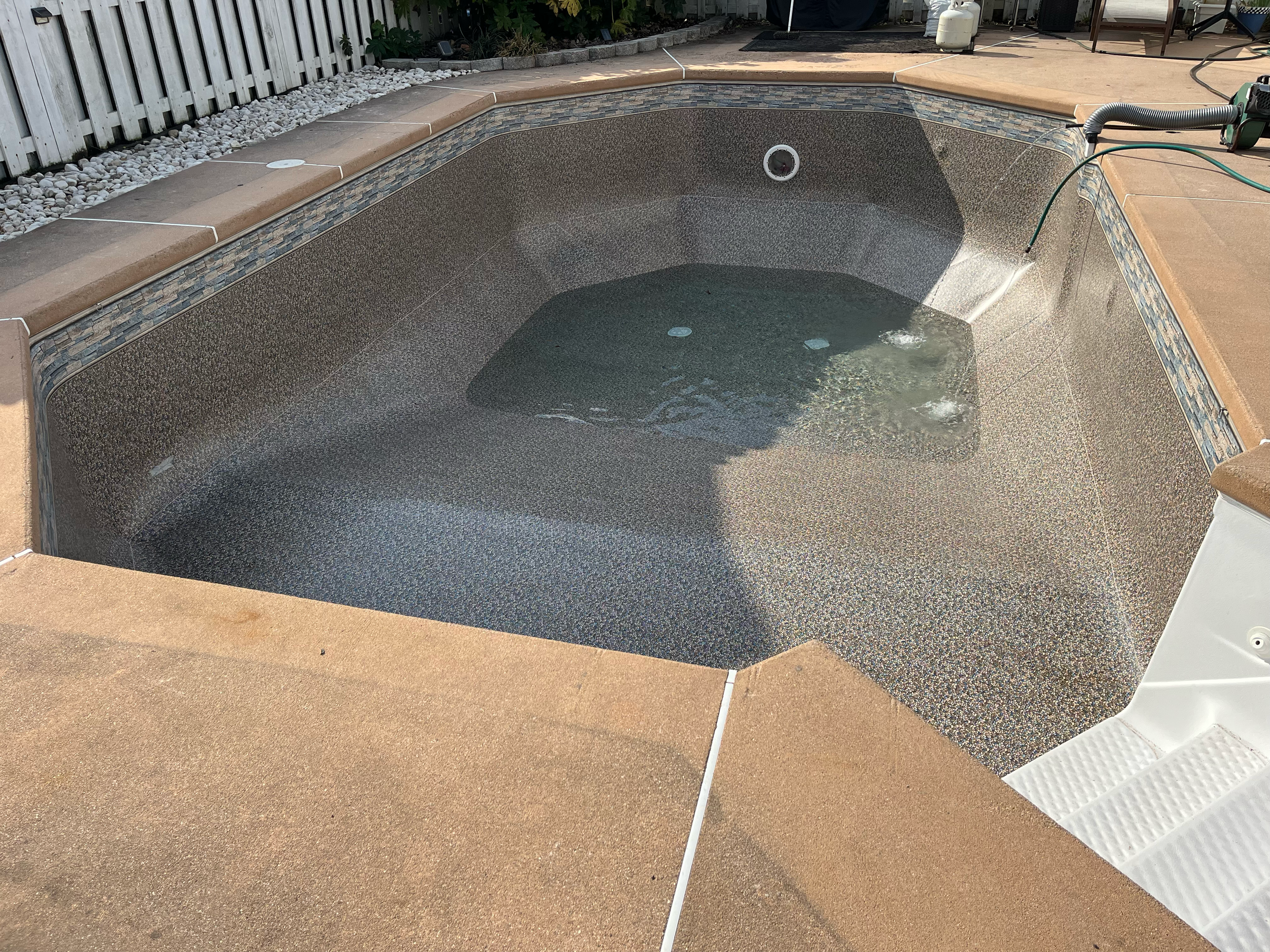 After –
Merlin Liner Style: Eagle Beach / Gold Coast 27 / 20 